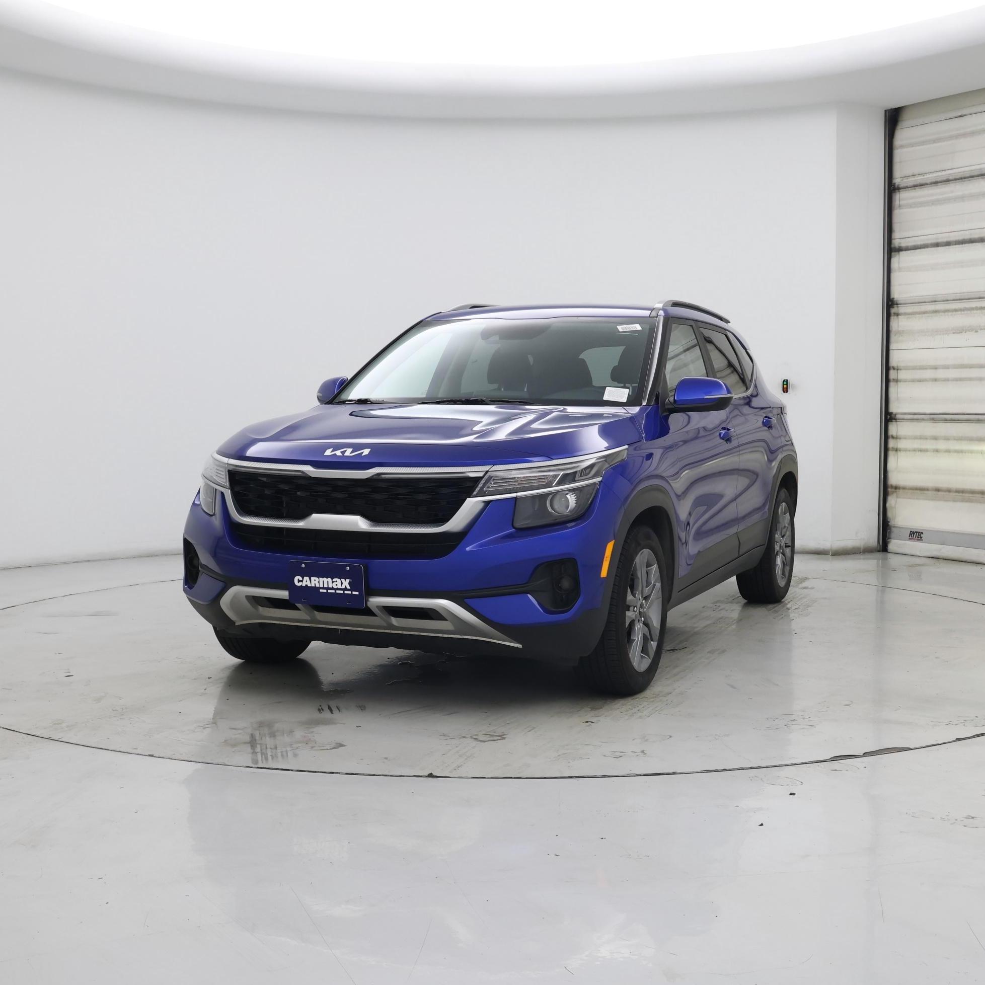 Thumbnail: 2022 Kia Seltos - 4