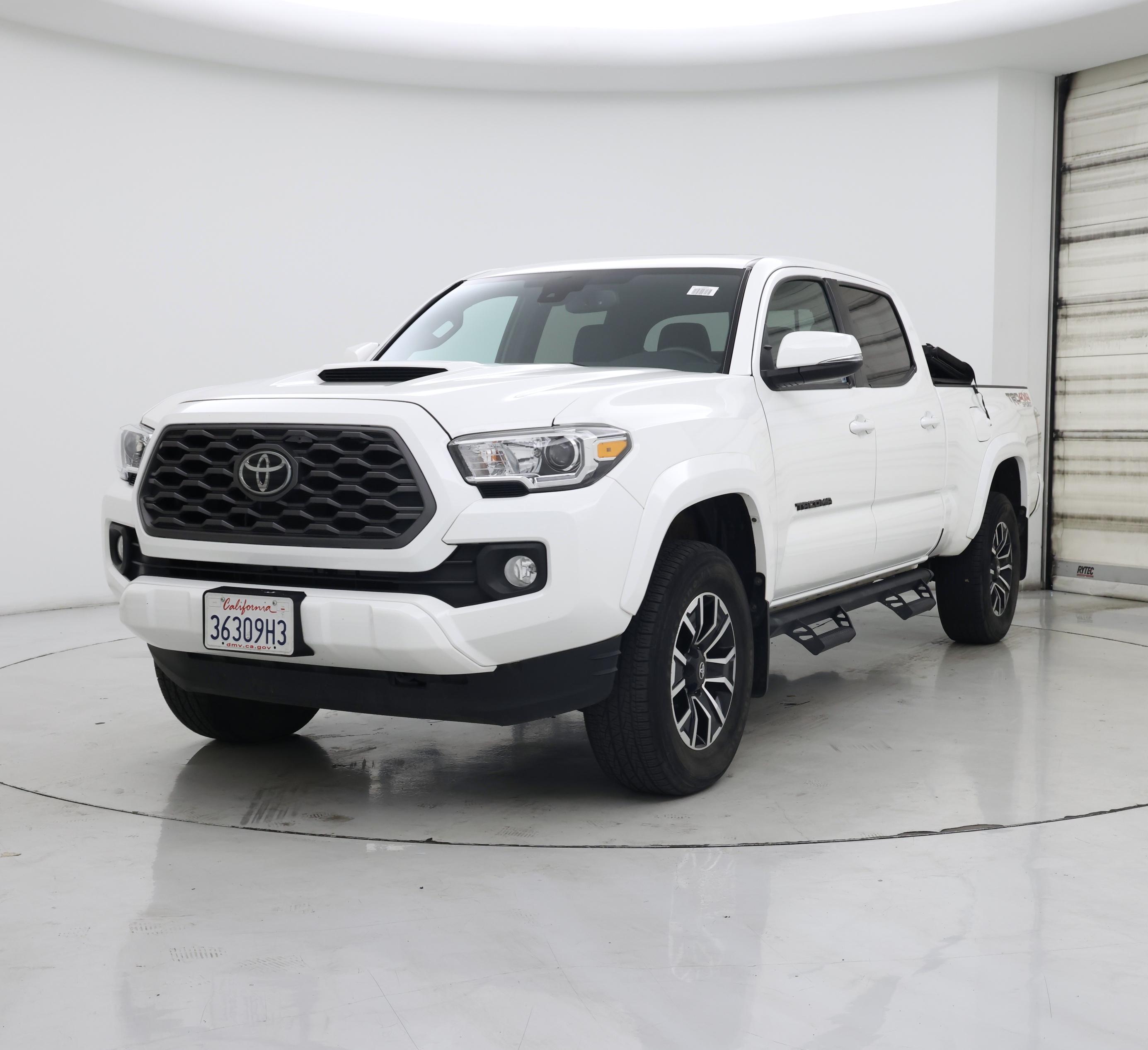 Thumbnail: 2022 Toyota Tacoma - 4