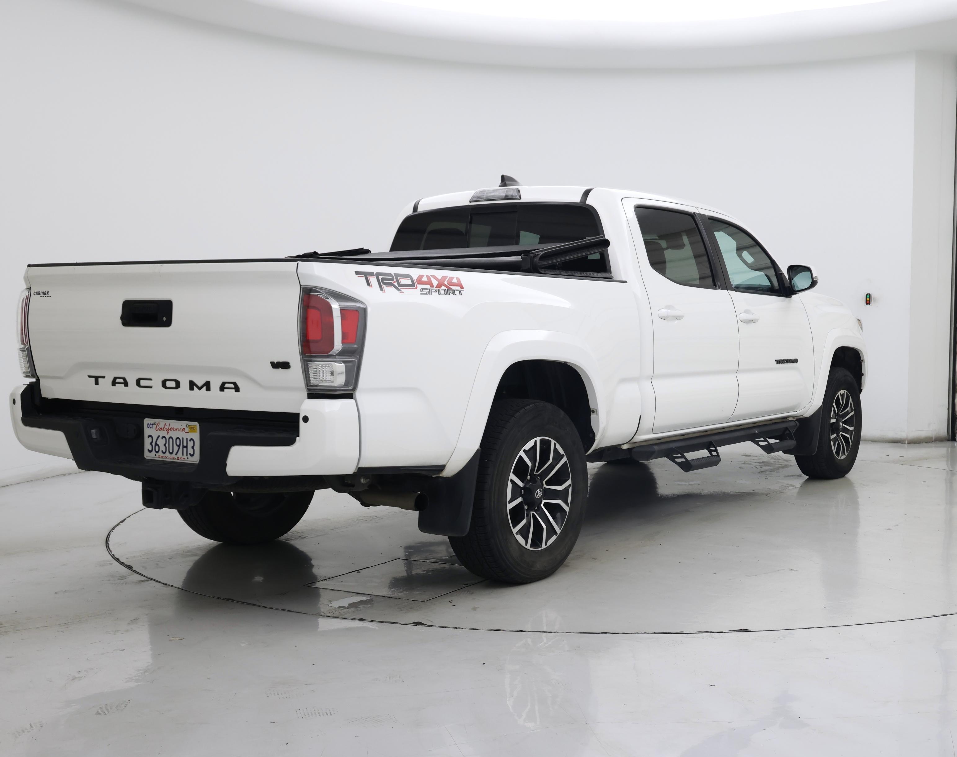 Thumbnail: 2022 Toyota Tacoma - 8