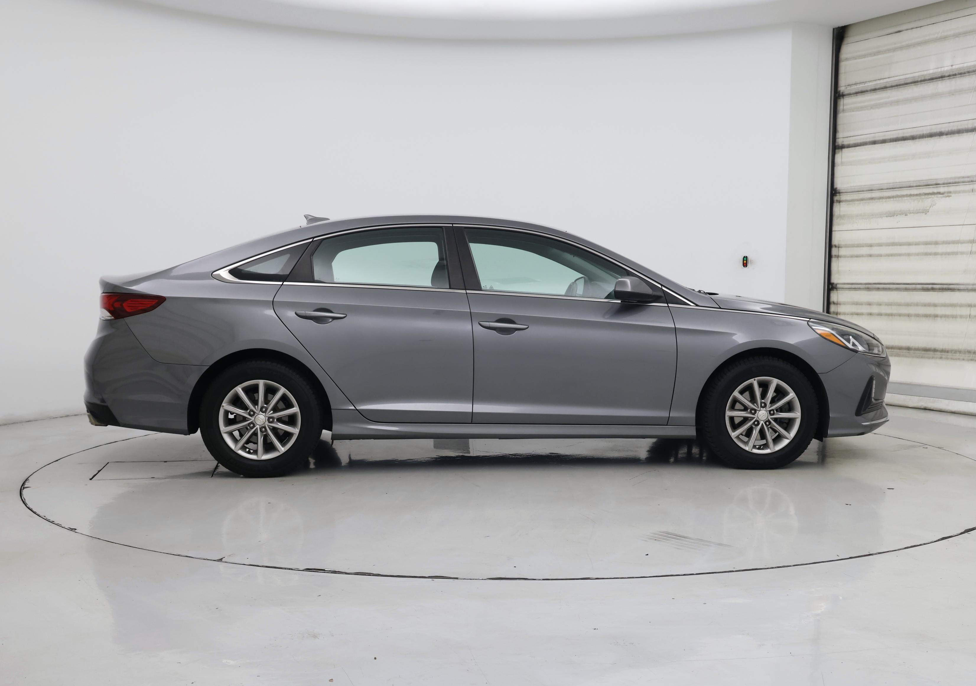 Thumbnail: 2019 Hyundai Sonata - 7