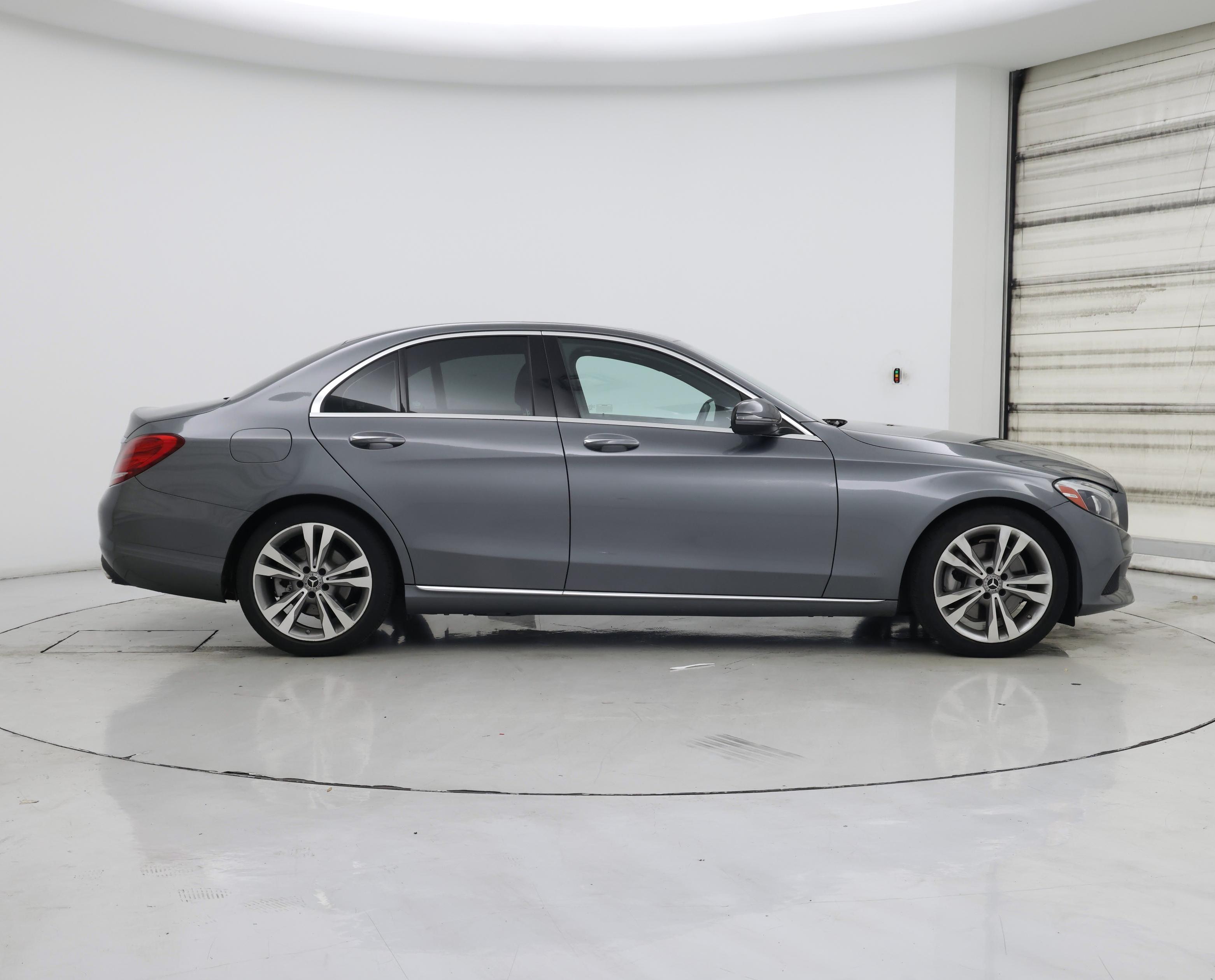 Thumbnail: 2018 Mercedes-Benz C-Class - 7