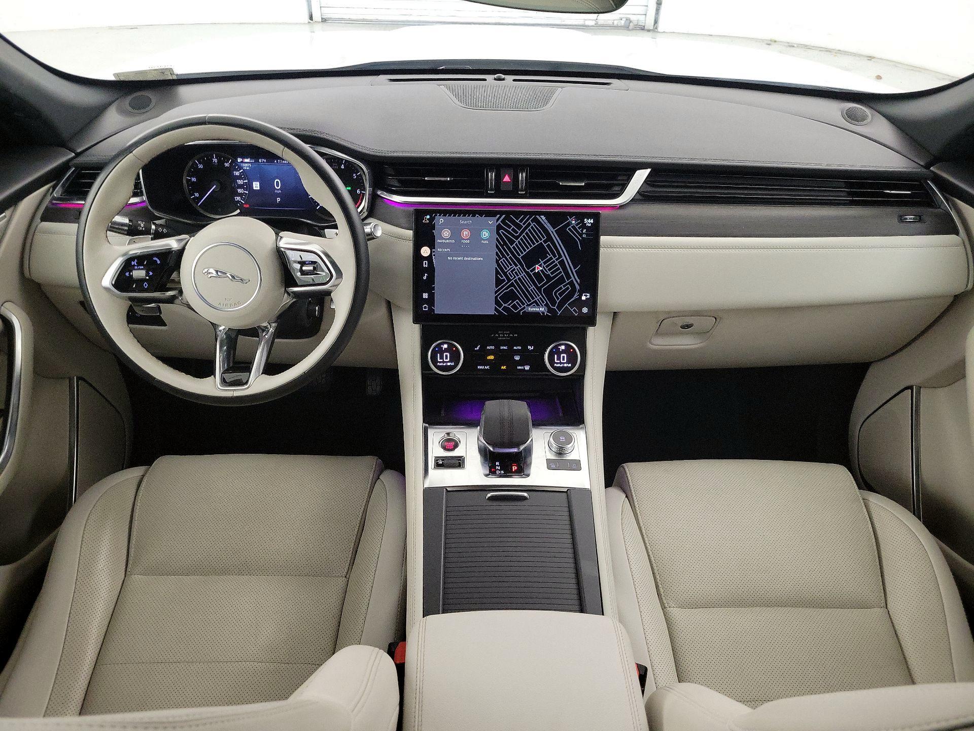 Thumbnail: 2022 Jaguar F-Pace - 9