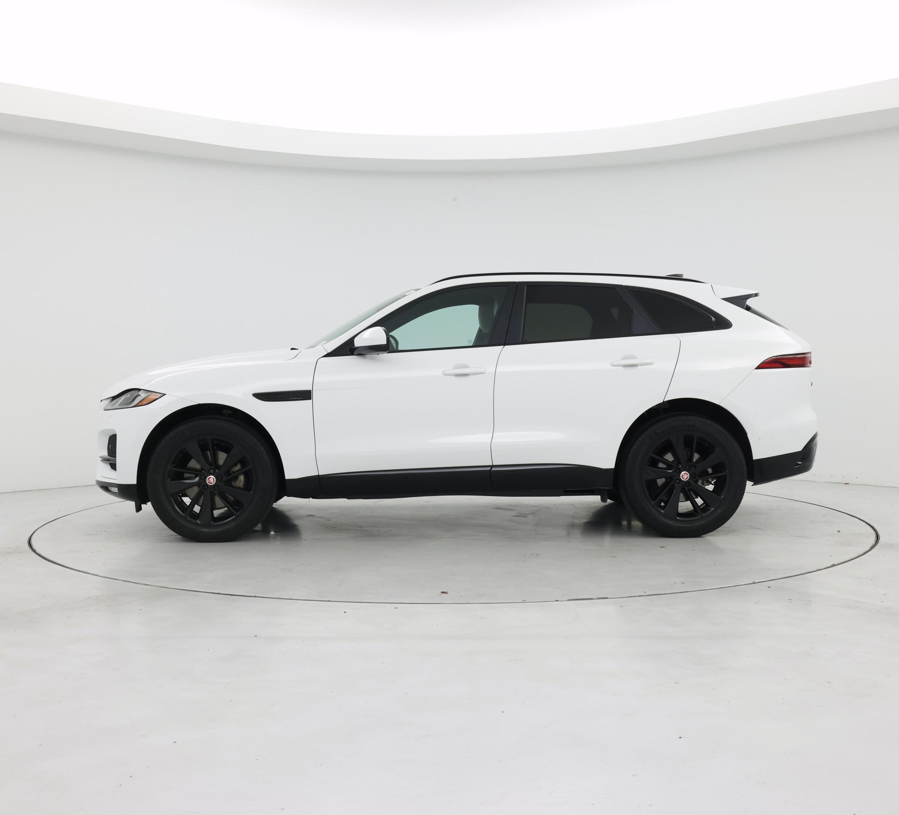 Thumbnail: 2022 Jaguar F-Pace - 3