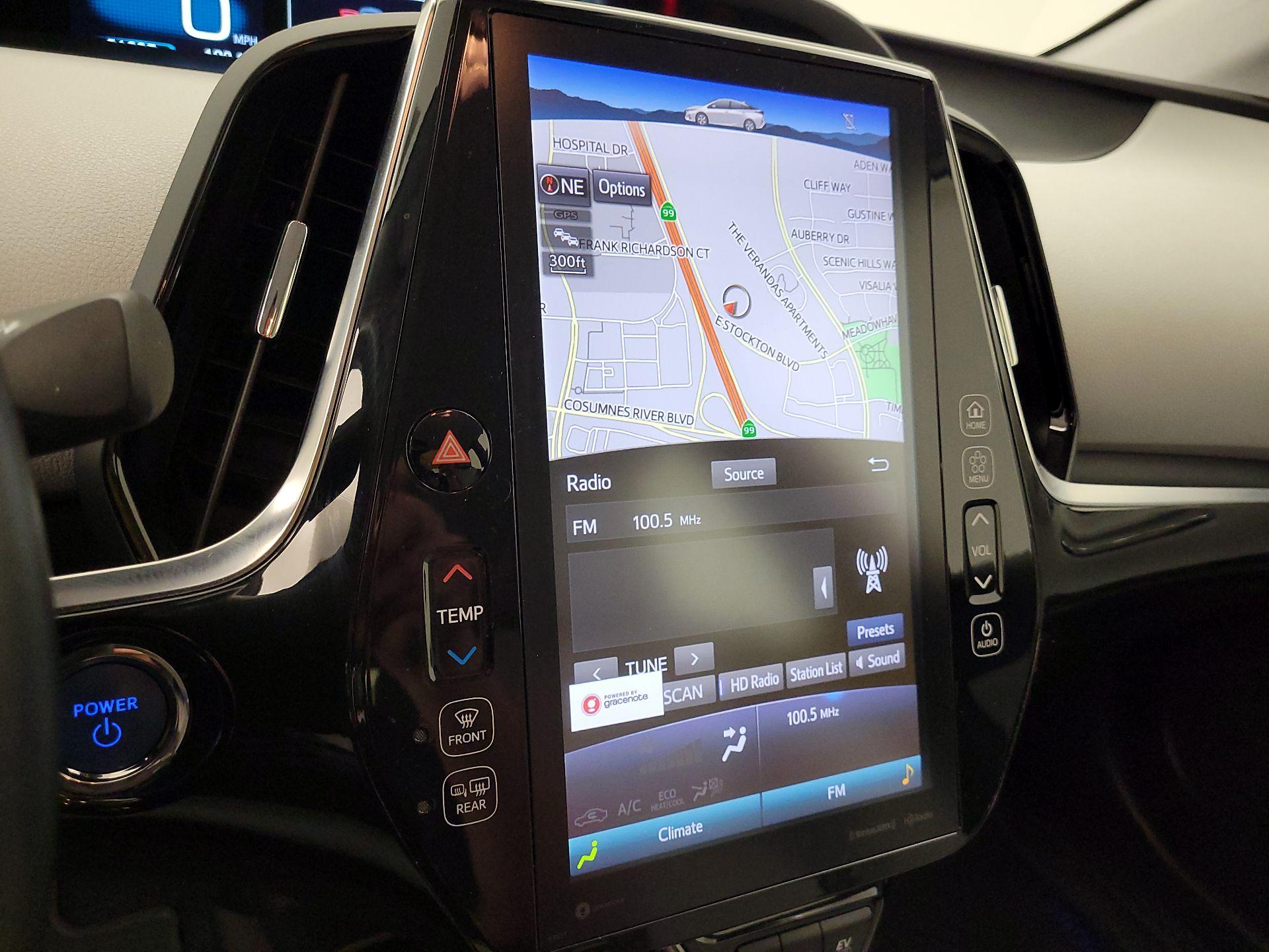 Thumbnail: 2020 Toyota Prius Prime - 14
