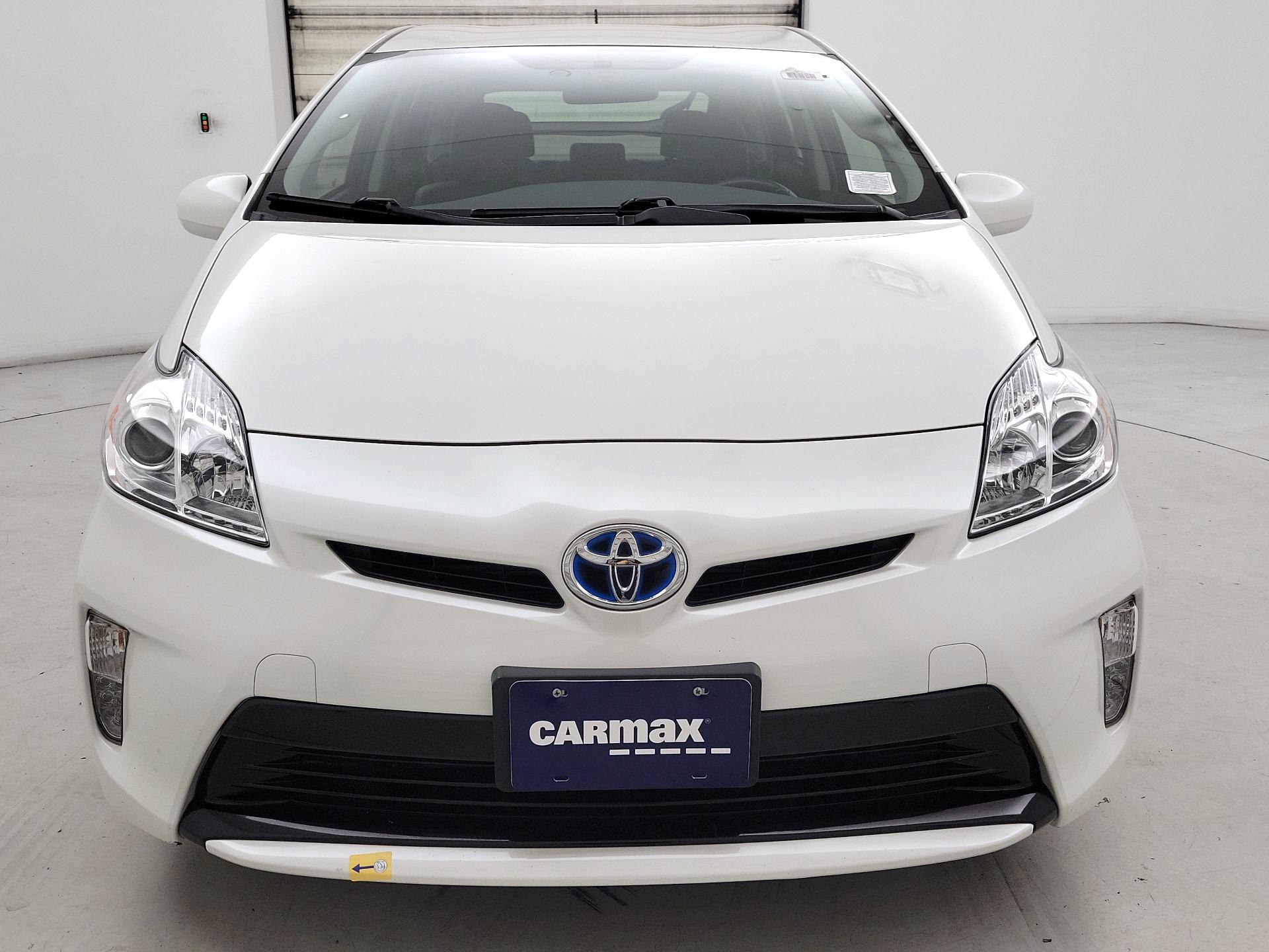 Thumbnail: 2013 Toyota Prius - 2