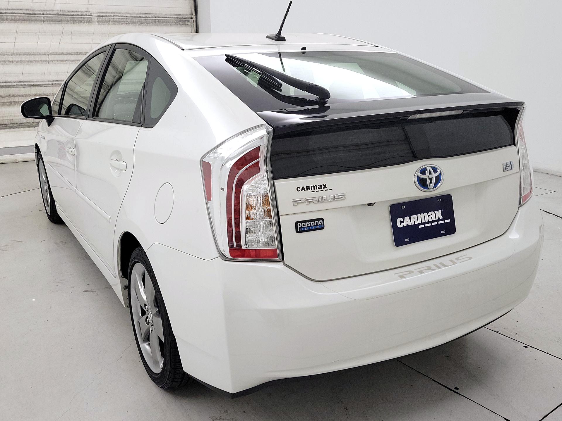 Thumbnail: 2013 Toyota Prius - 7