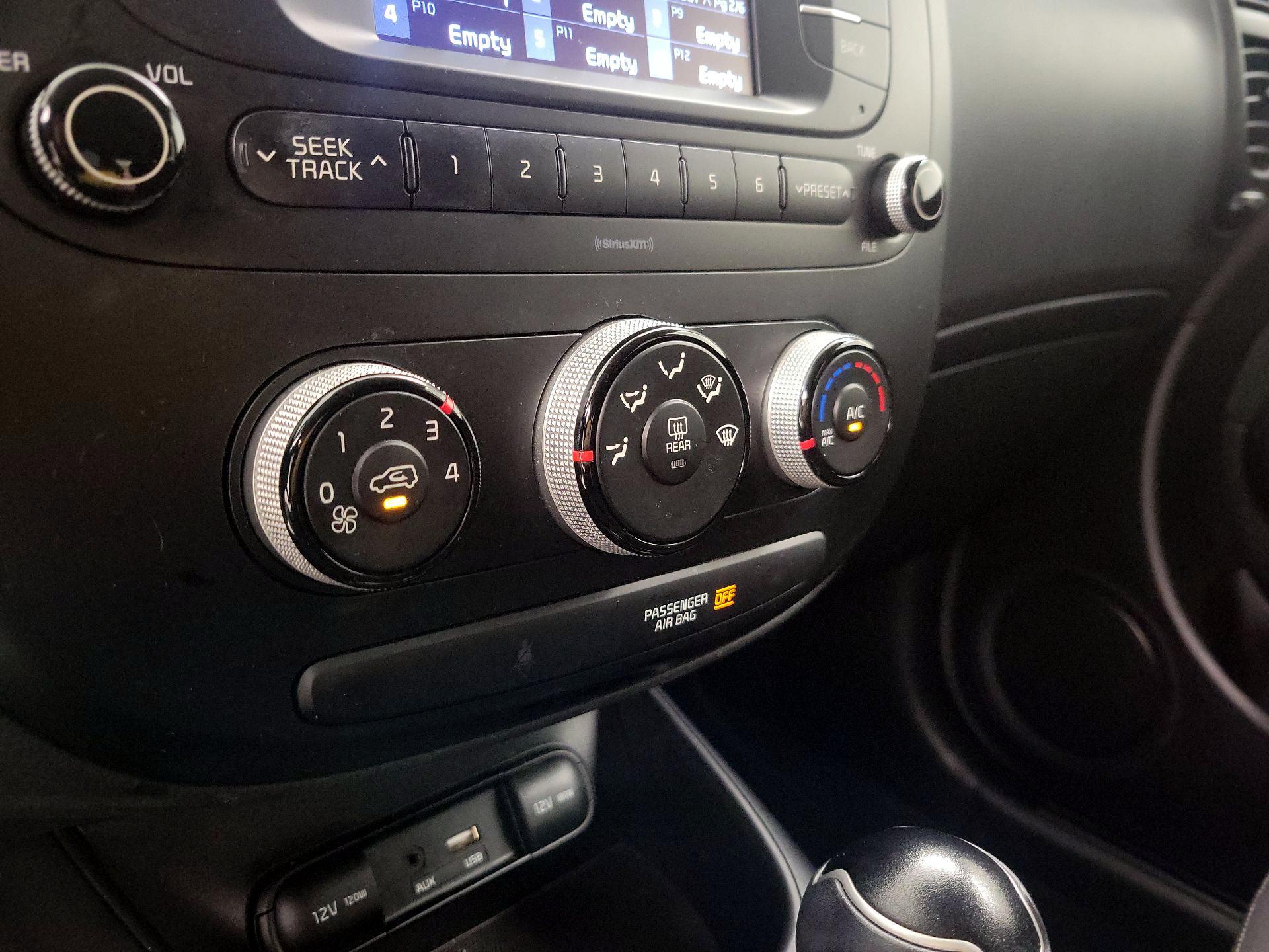 Thumbnail: 2017 Kia Soul - 14