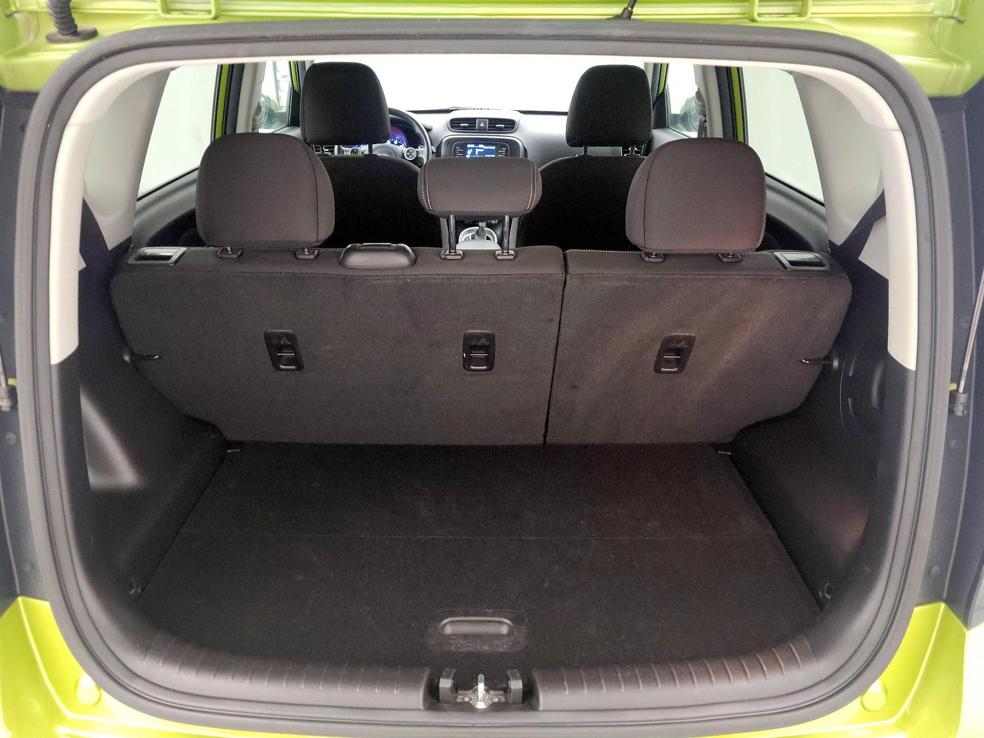 Thumbnail: 2017 Kia Soul - 16