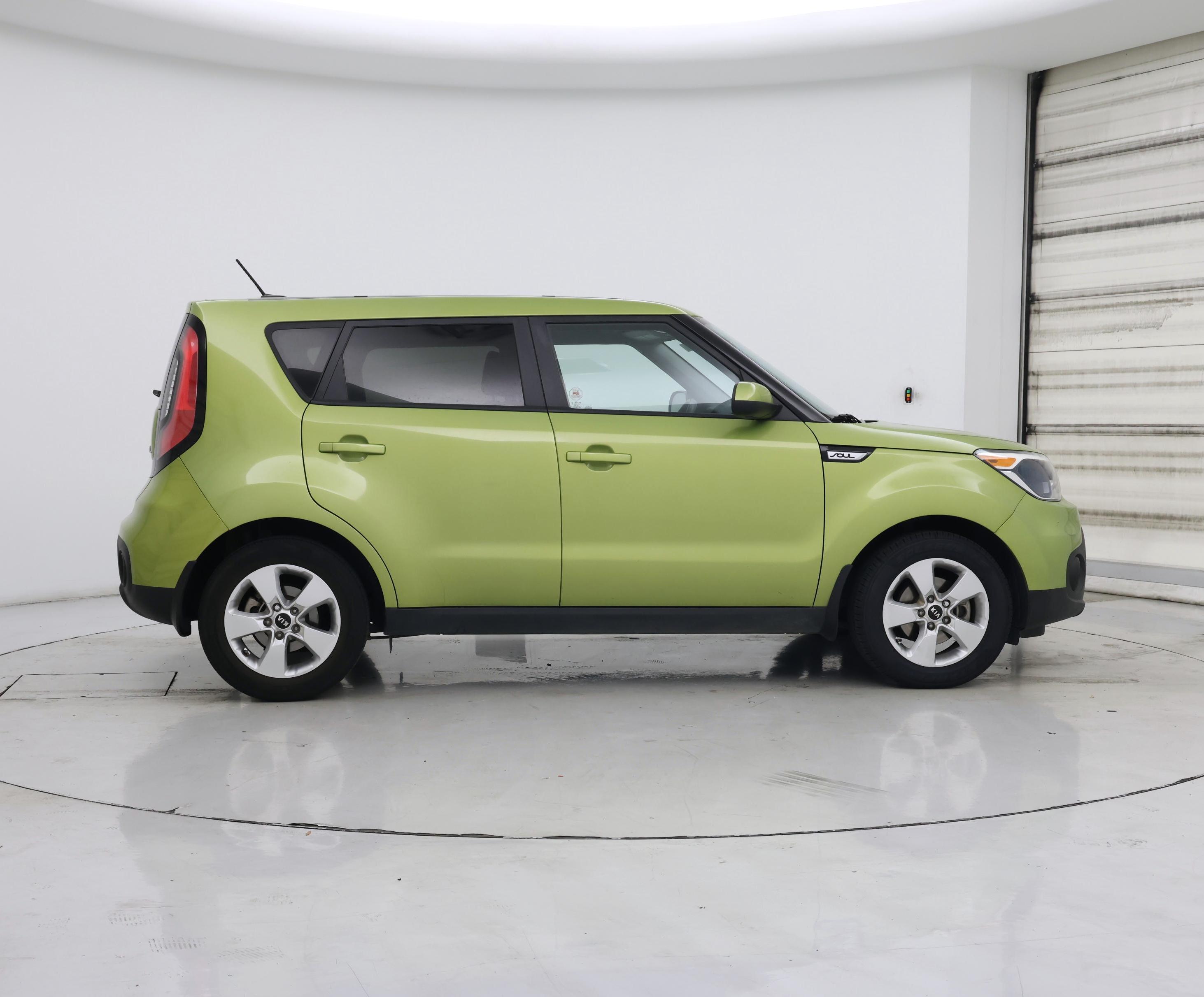 Thumbnail: 2017 Kia Soul - 7