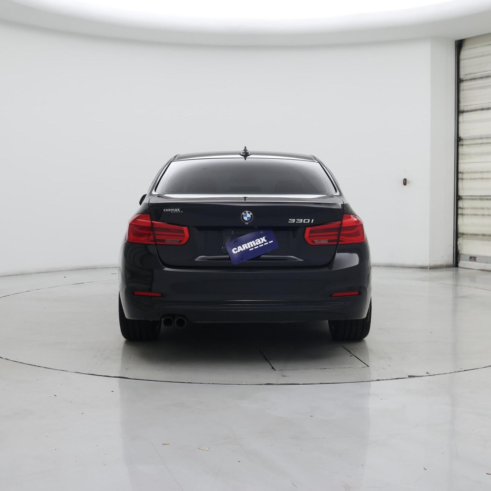 Thumbnail: 2017 BMW 3 Series - 6