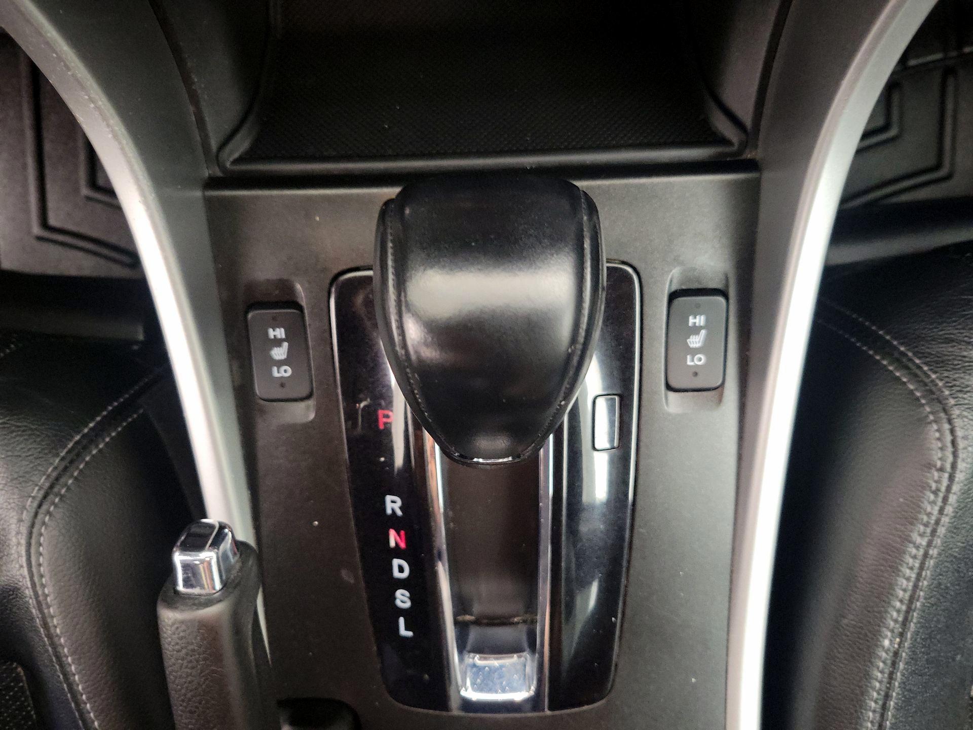 Thumbnail: 2015 Honda Accord - 17