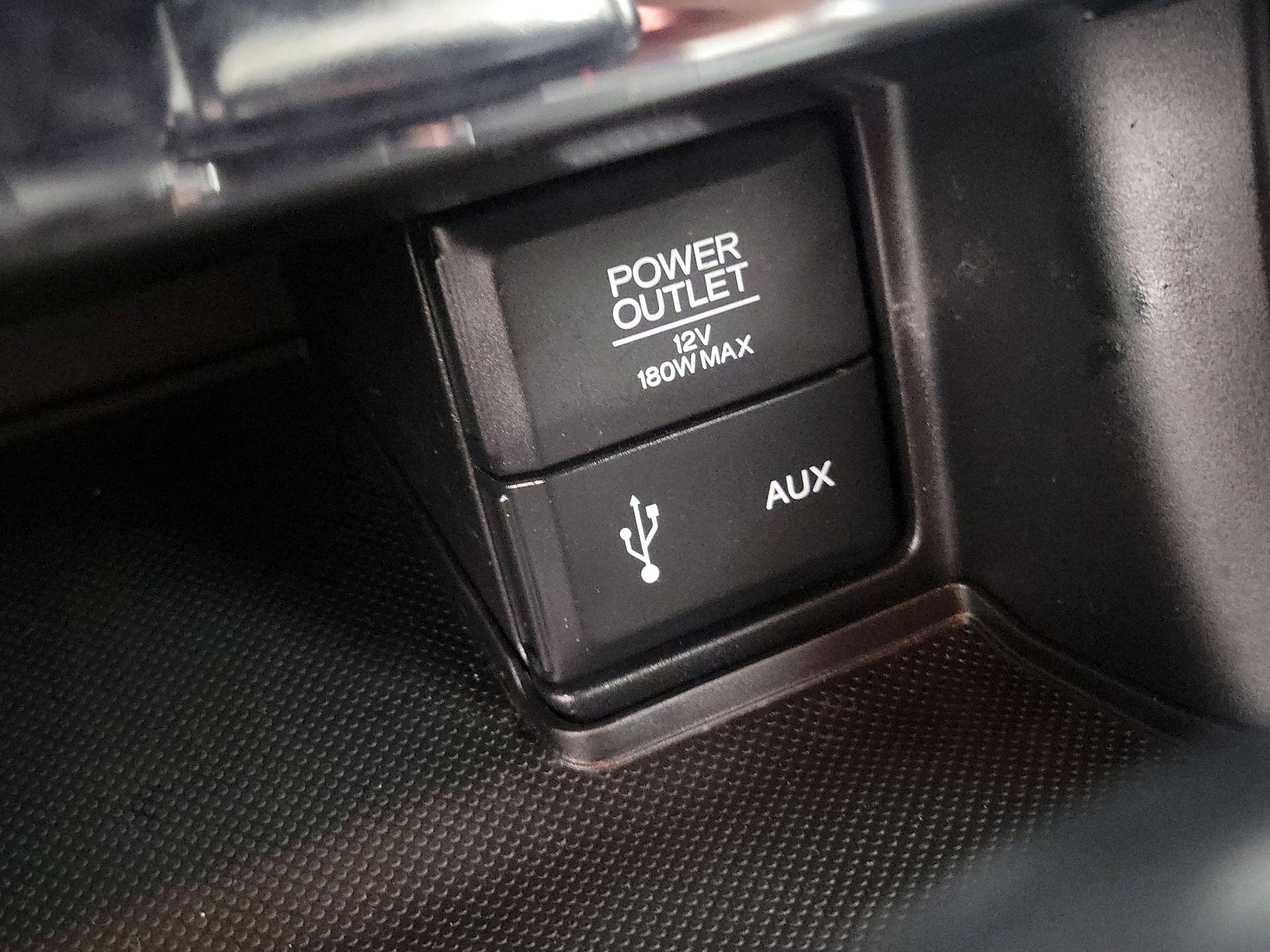 Thumbnail: 2015 Honda Accord - 18
