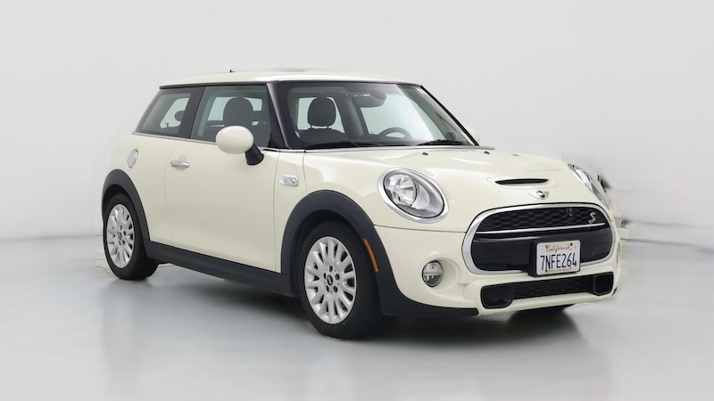 2015 MINI Cooper Hardtop S Hero Image