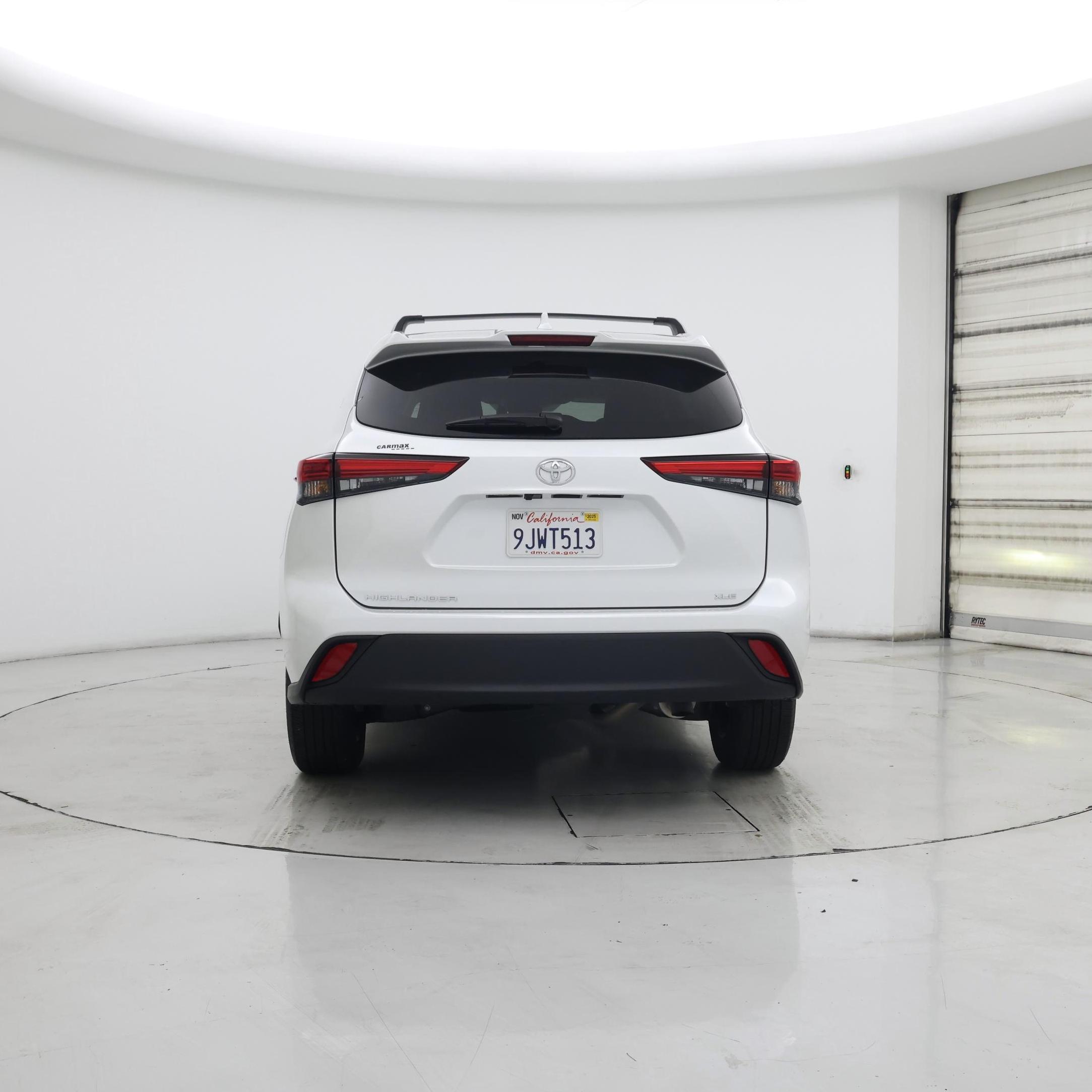 Thumbnail: 2023 Toyota Highlander - 6