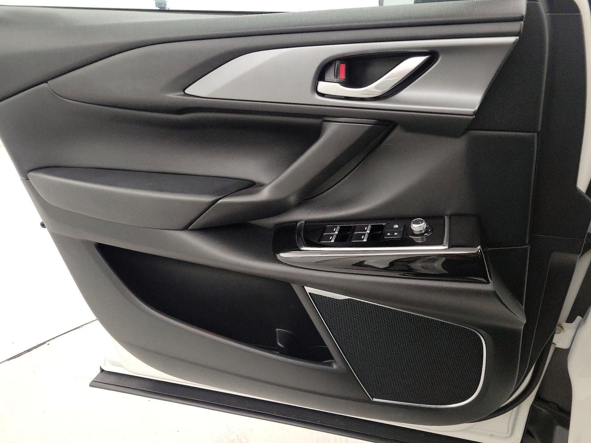 Thumbnail: 2022 Mazda CX-9 - 12