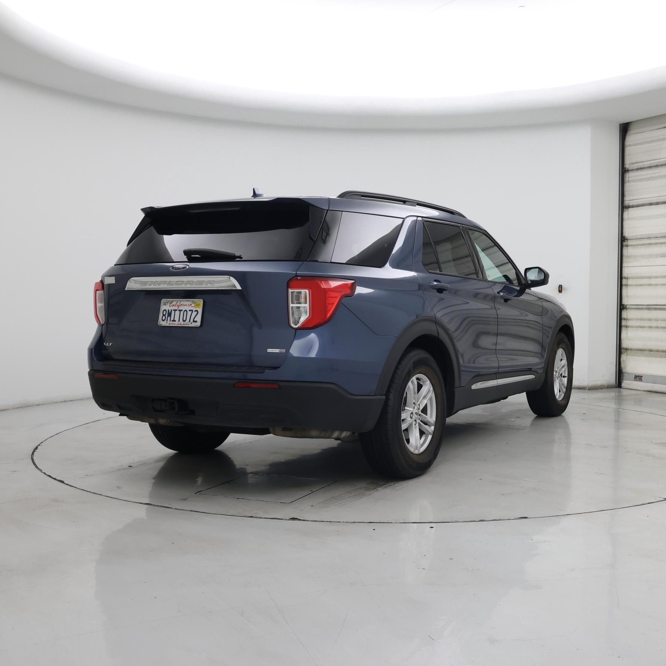 Thumbnail: 2020 Ford Explorer - 8