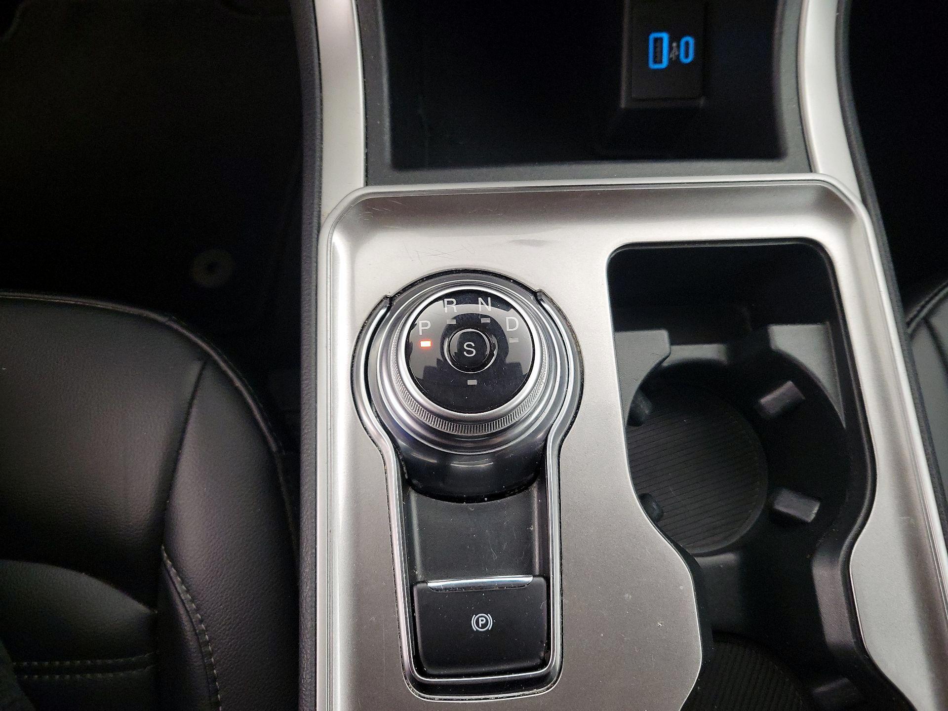 Thumbnail: 2024 Ford Edge - 17
