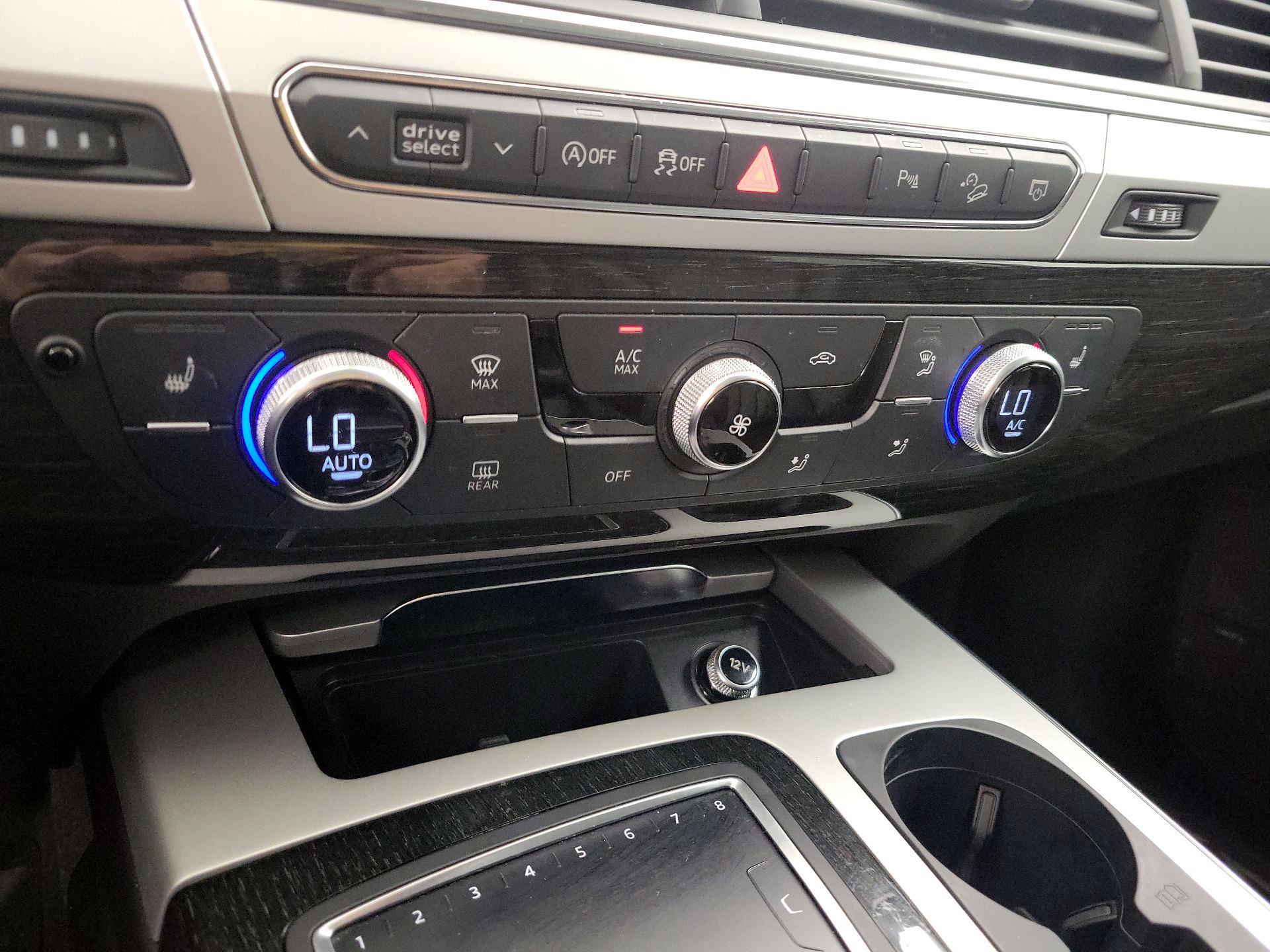 Thumbnail: 2019 Audi Q7 - 17