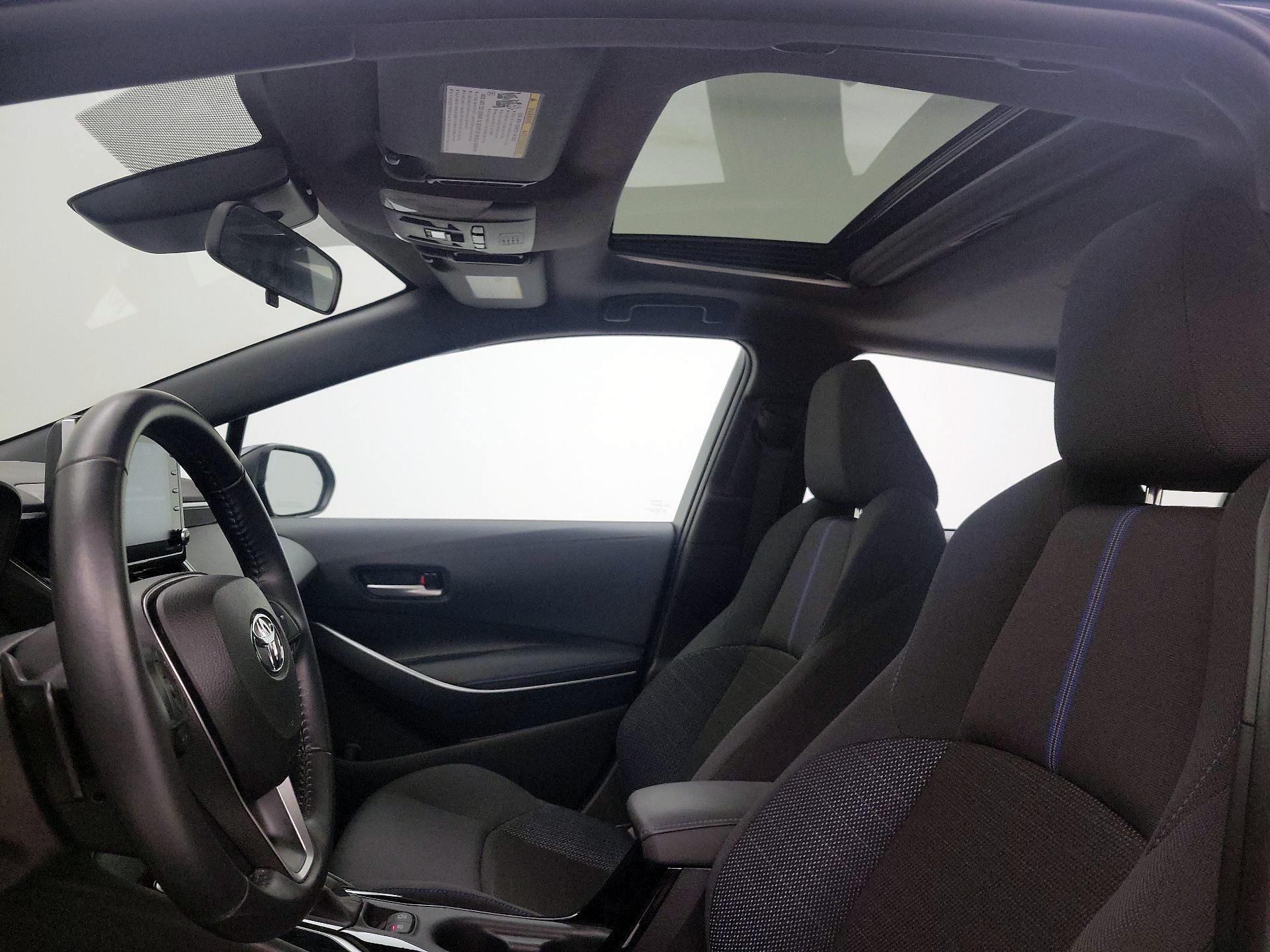 Thumbnail: 2021 Toyota Corolla - 18