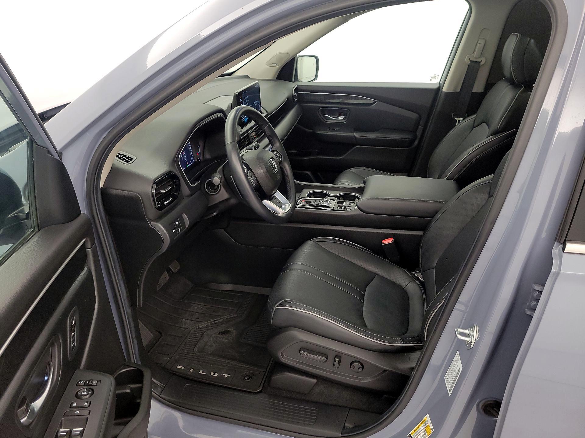 Thumbnail: 2025 Honda Pilot - 11