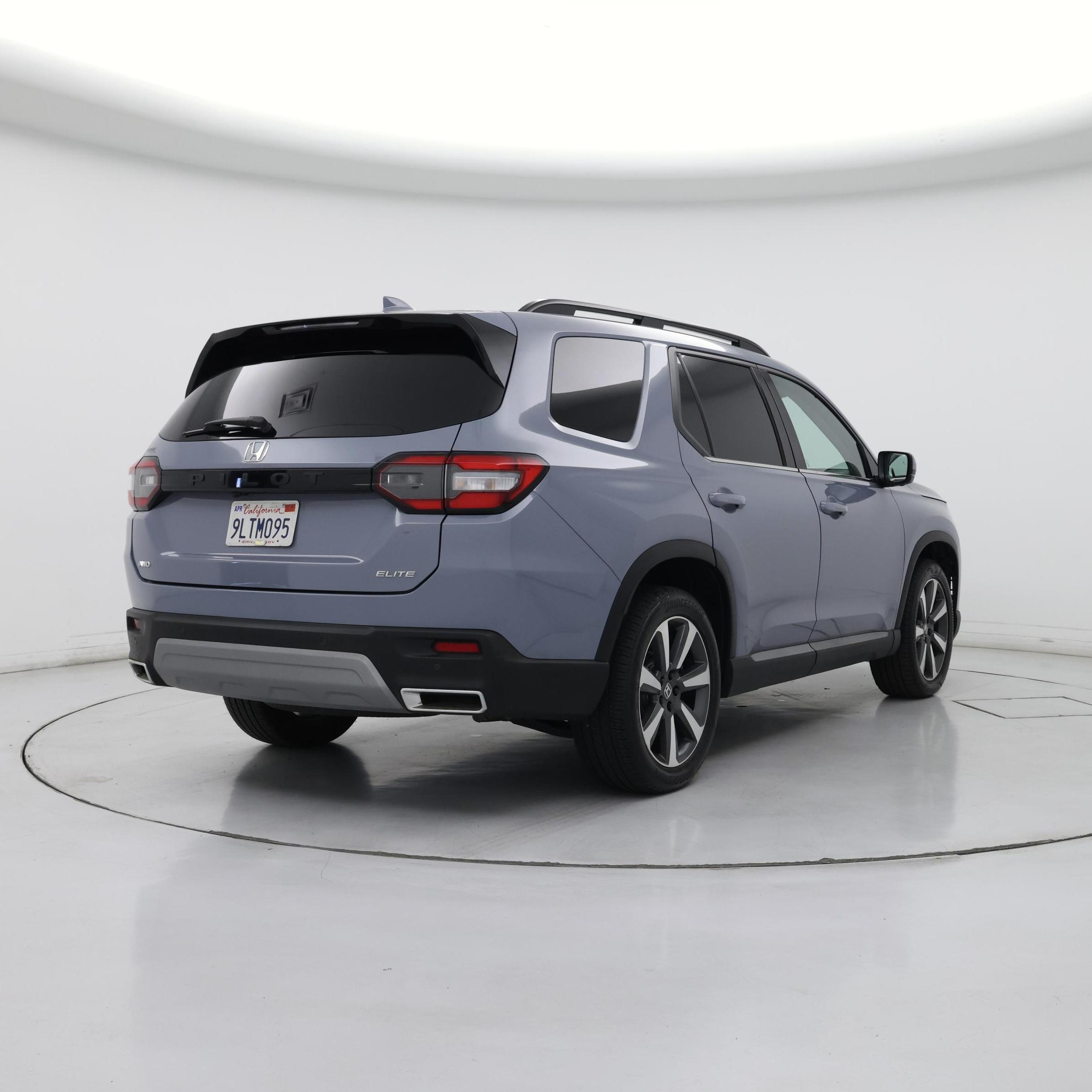 Thumbnail: 2025 Honda Pilot - 8