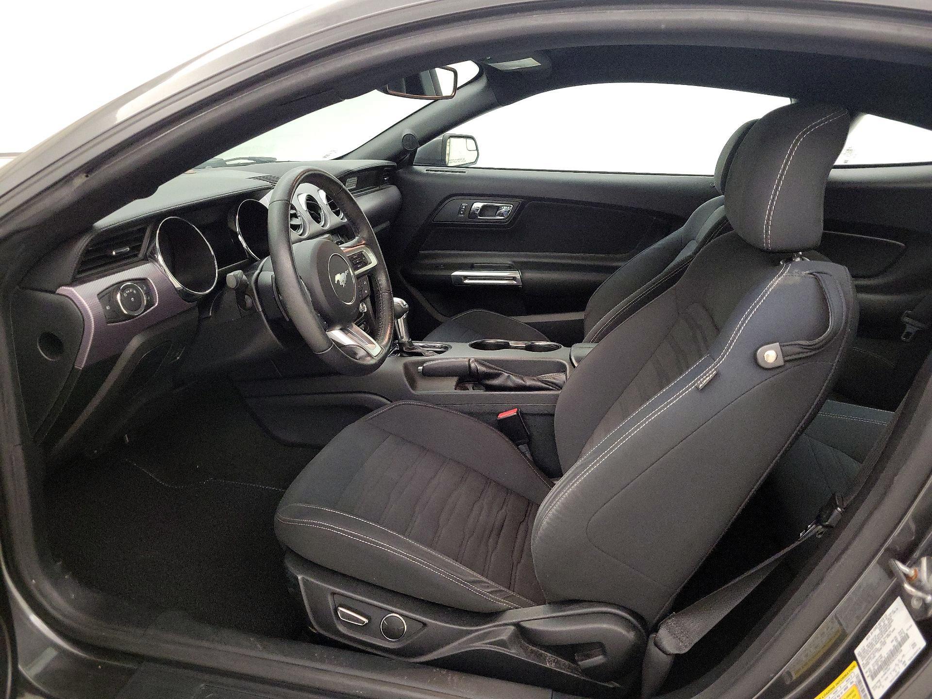 Thumbnail: 2016 Ford Mustang - 11