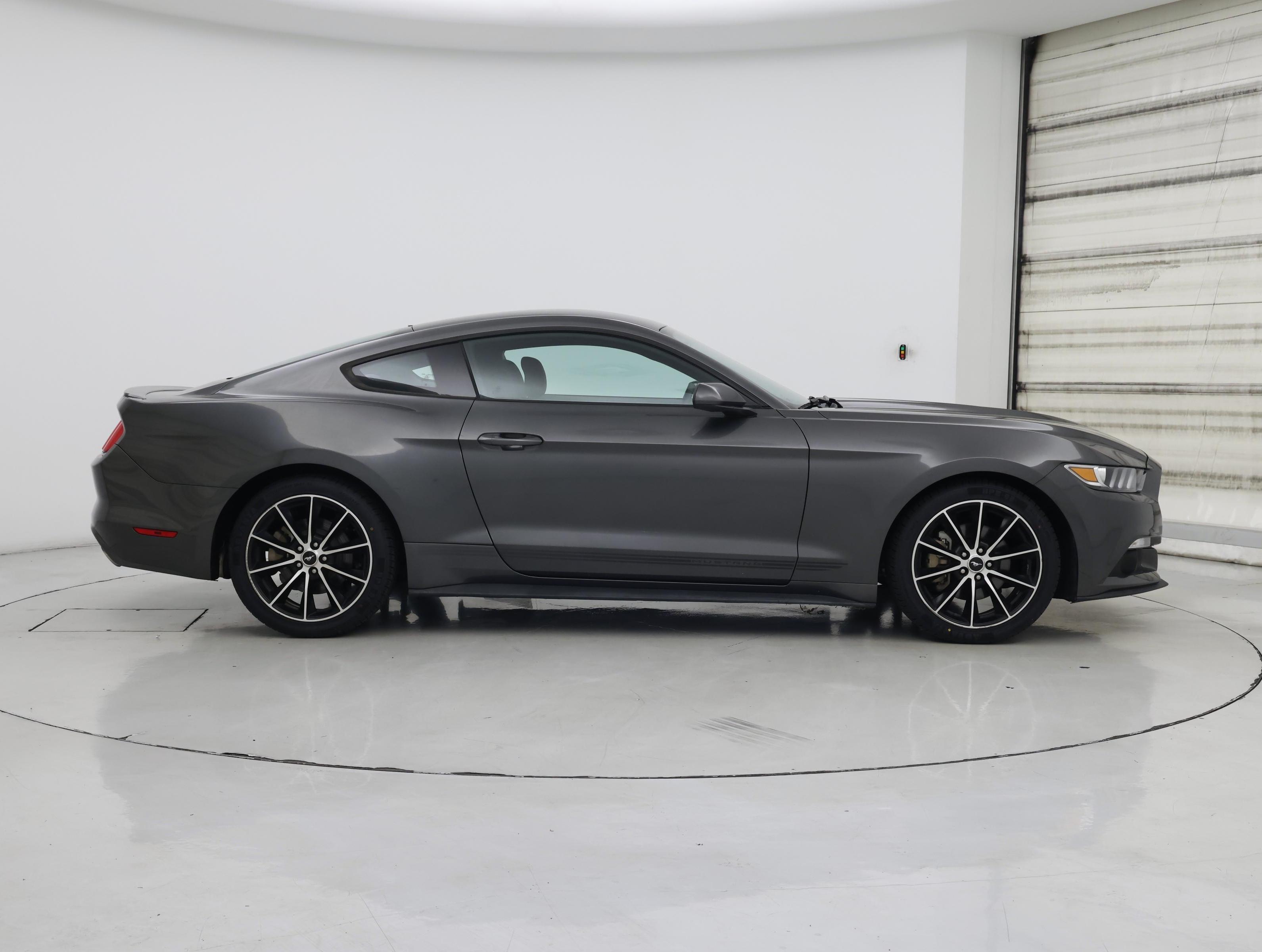Thumbnail: 2016 Ford Mustang - 7
