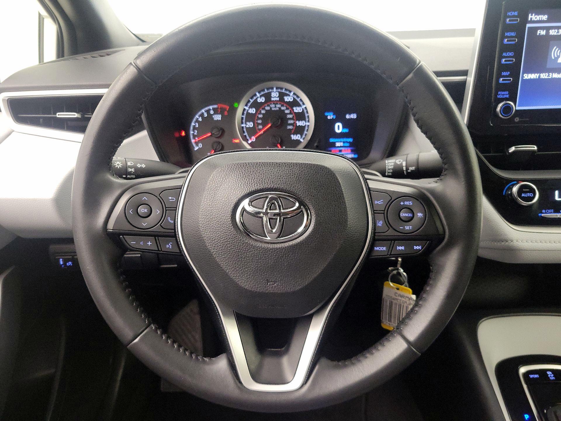 Thumbnail: 2021 Toyota Corolla - 10