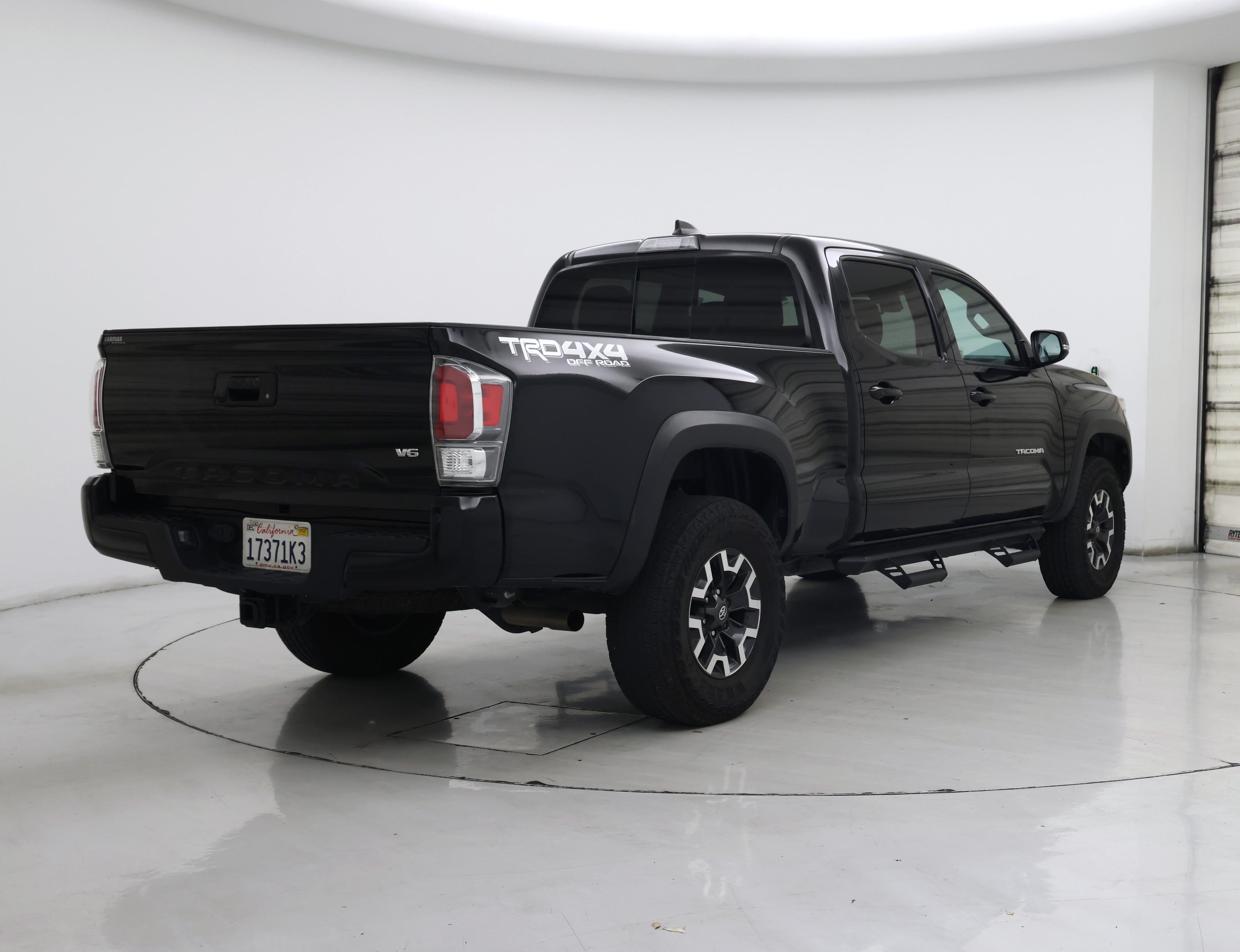 Thumbnail: 2022 Toyota Tacoma - 8
