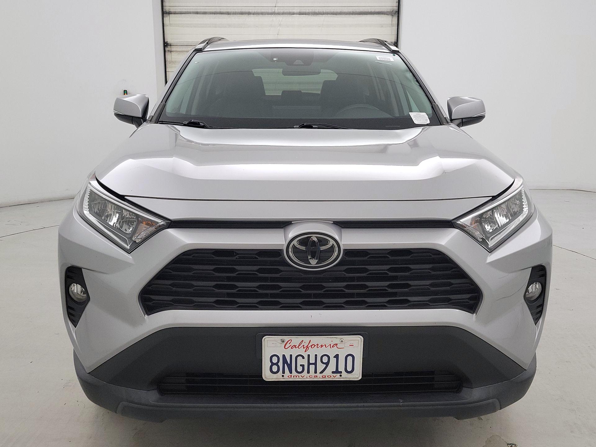 Thumbnail: 2019 Toyota RAV4 - 2