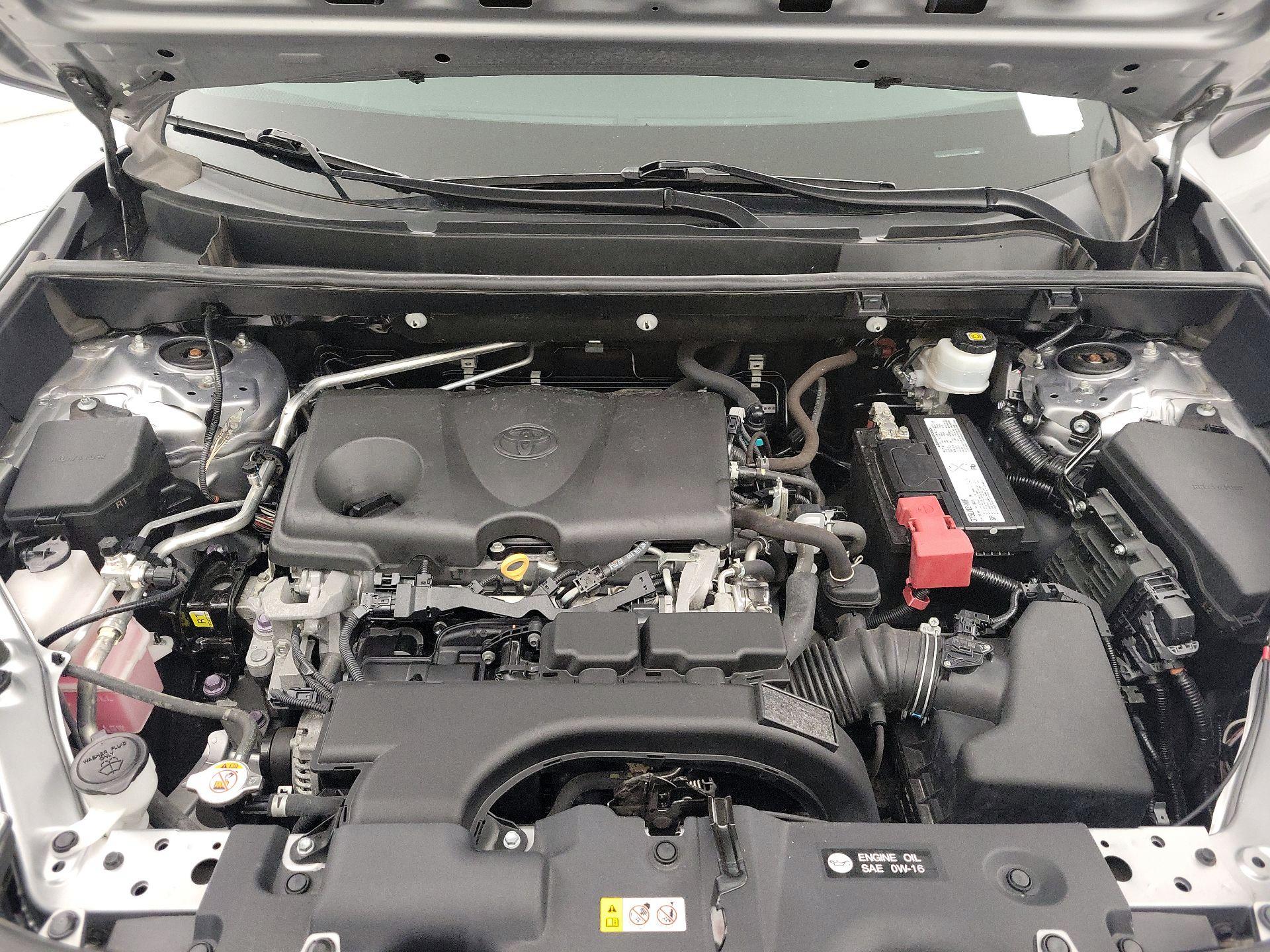 Thumbnail: 2019 Toyota RAV4 - 20