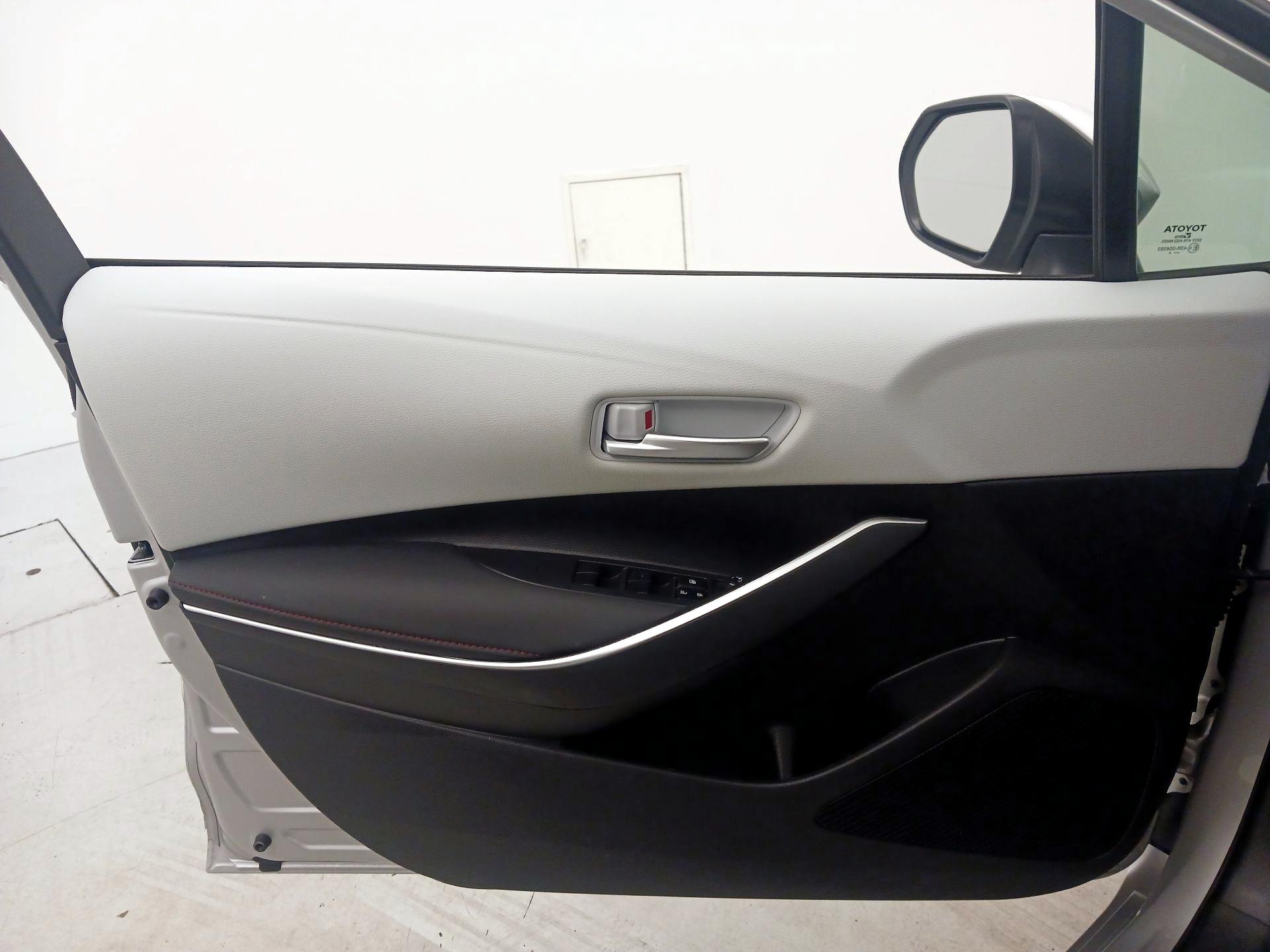 Thumbnail: 2024 Toyota Corolla - 12