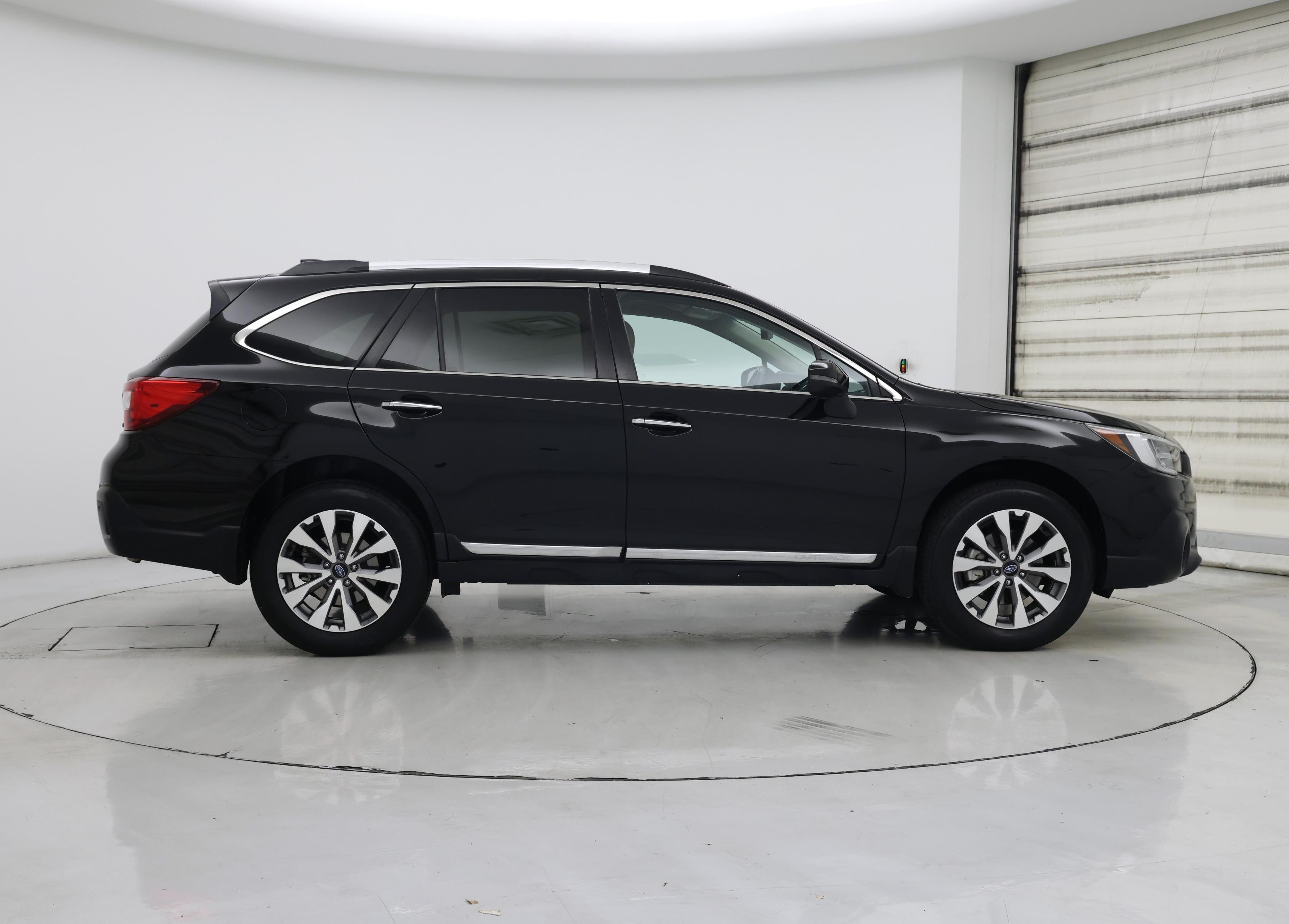 Thumbnail: 2019 Subaru Outback - 7