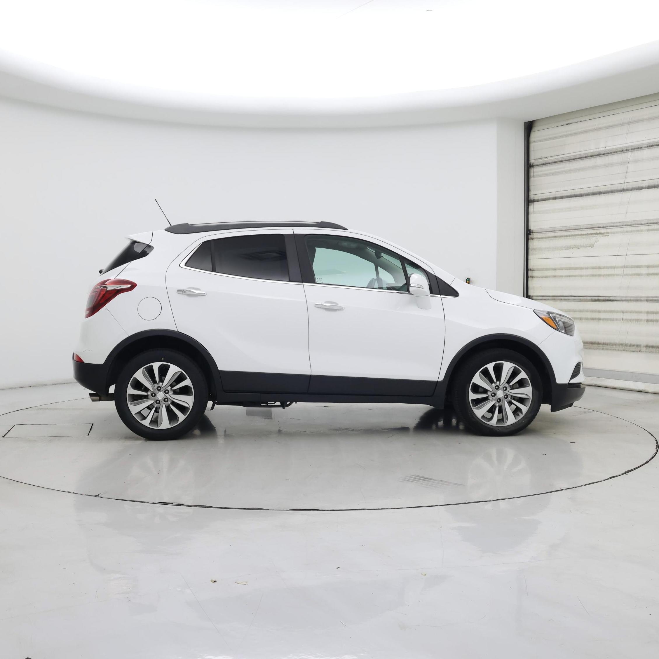 Thumbnail: 2017 Buick Encore - 7