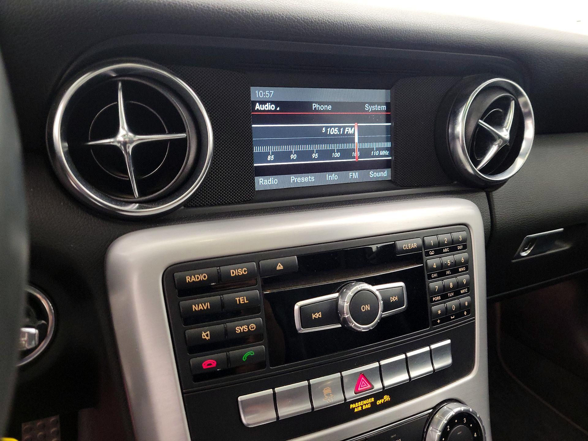 Thumbnail: 2014 Mercedes-Benz SLK - 12