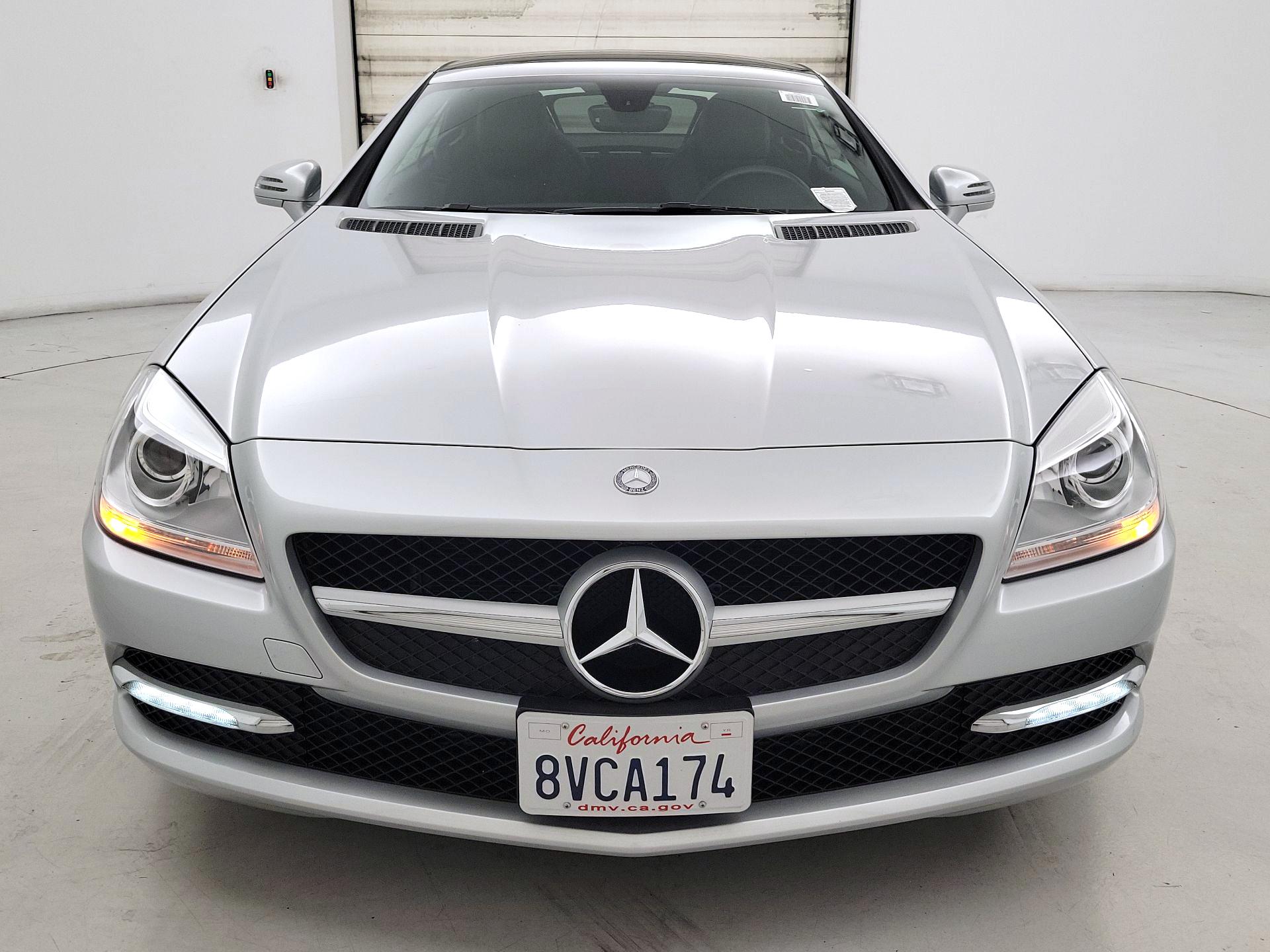 Thumbnail: 2014 Mercedes-Benz SLK - 2