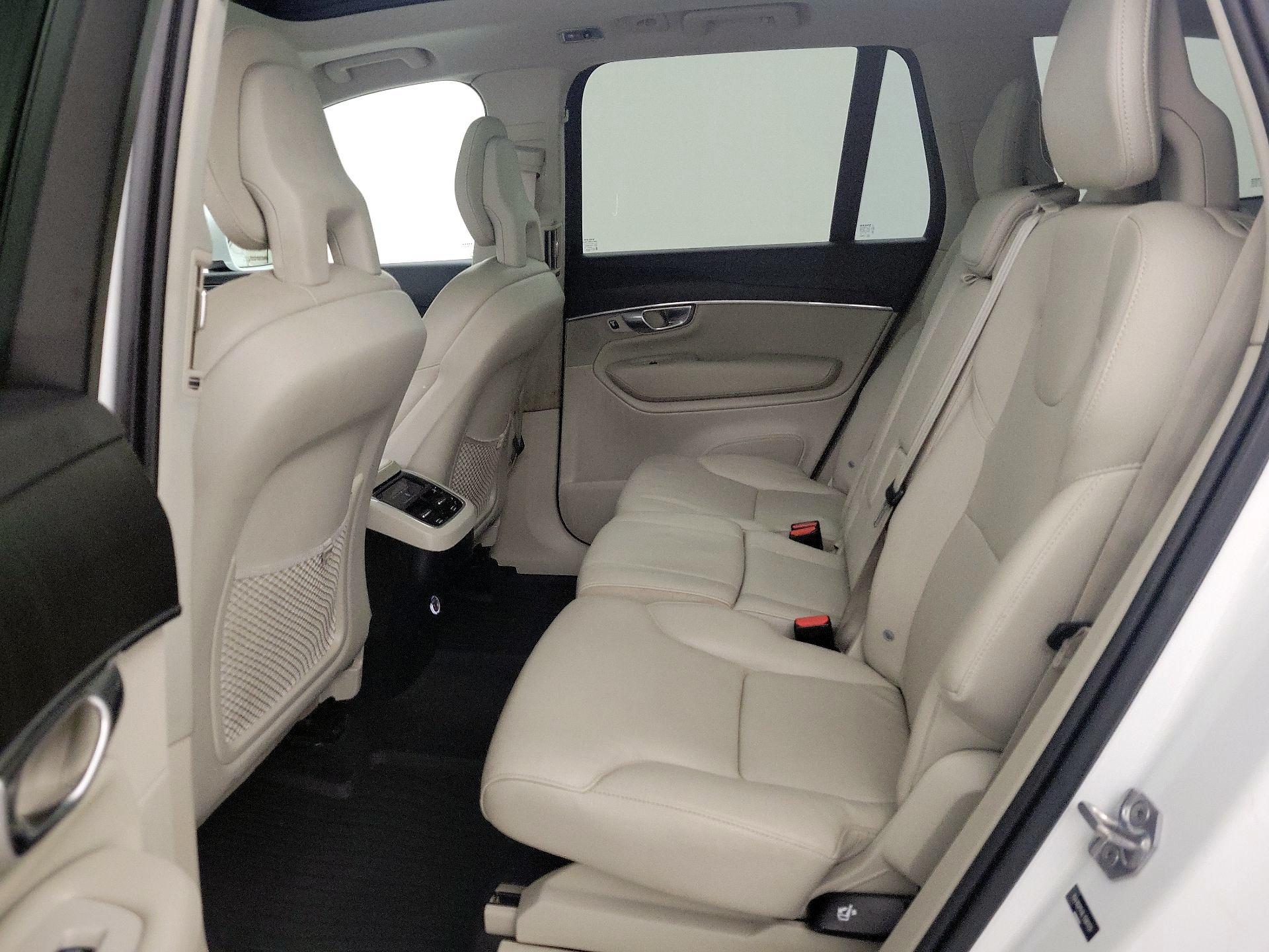 Thumbnail: 2020 Volvo XC90 - 19