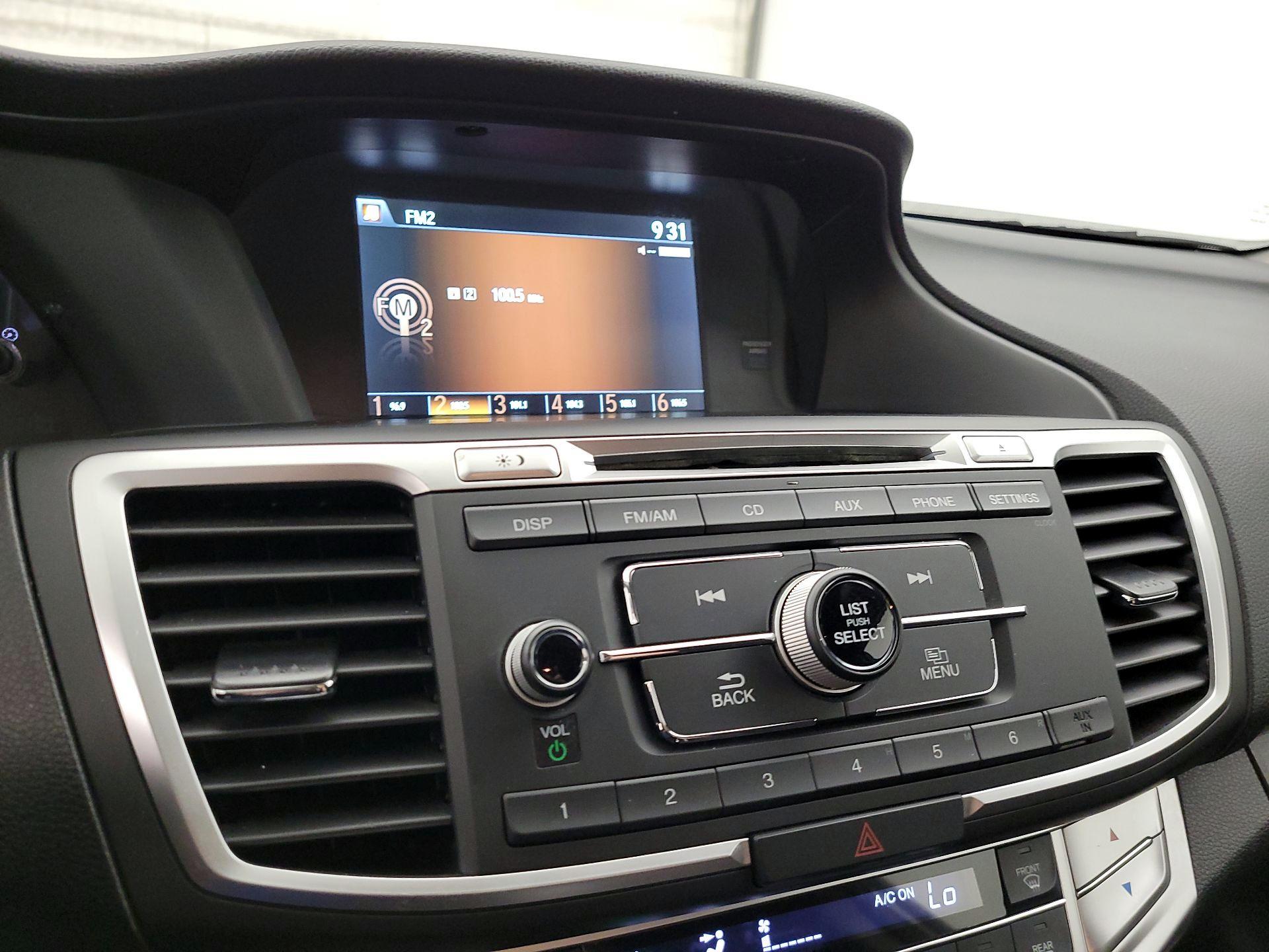 Thumbnail: 2015 Honda Accord - 14