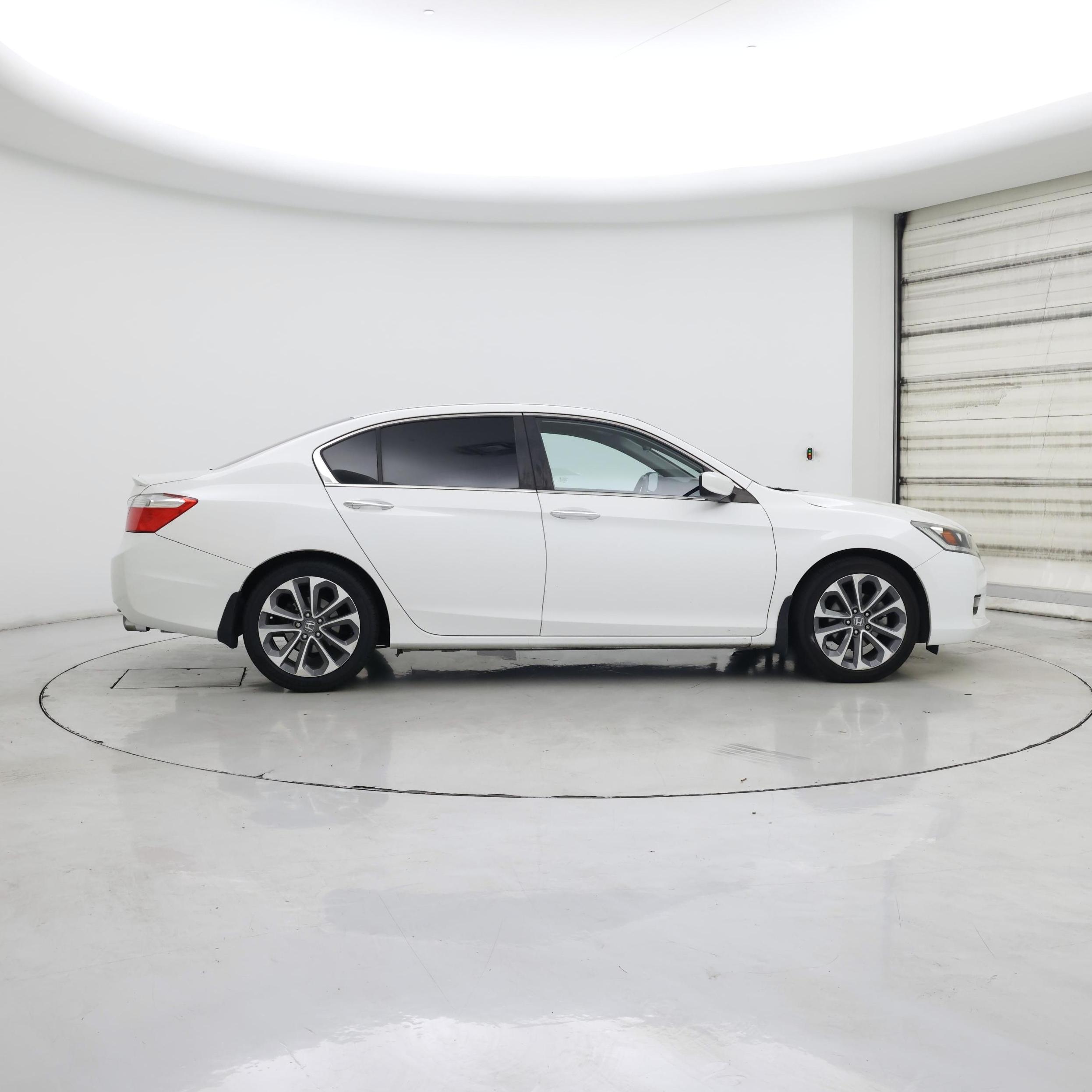 Thumbnail: 2015 Honda Accord - 7