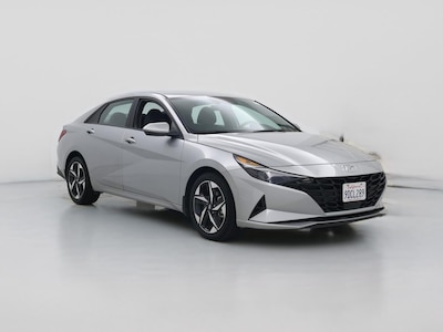 Silver 2023 Hyundai Elantra SEL
