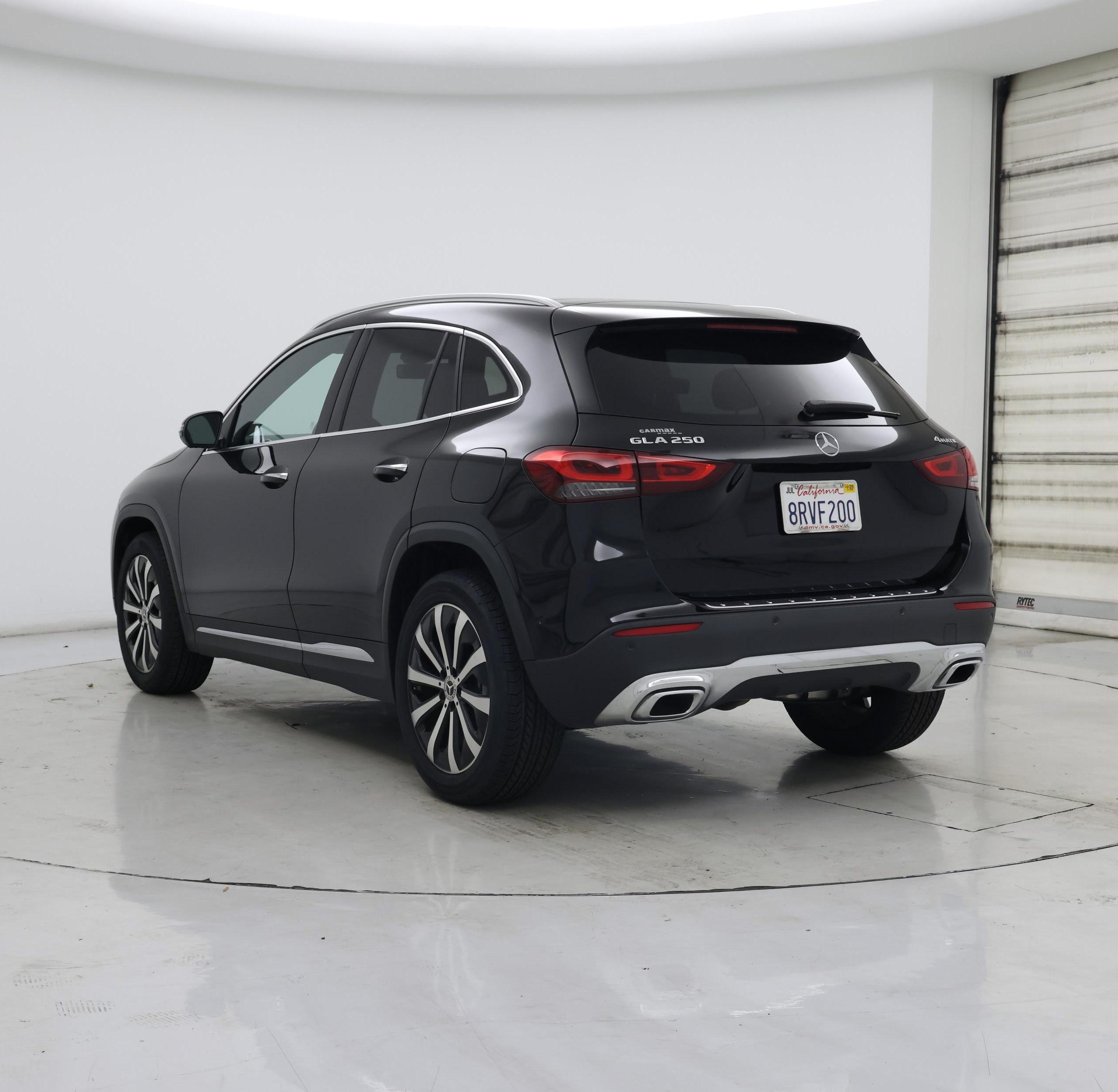 Thumbnail: 2021 Mercedes-Benz GLA - 2