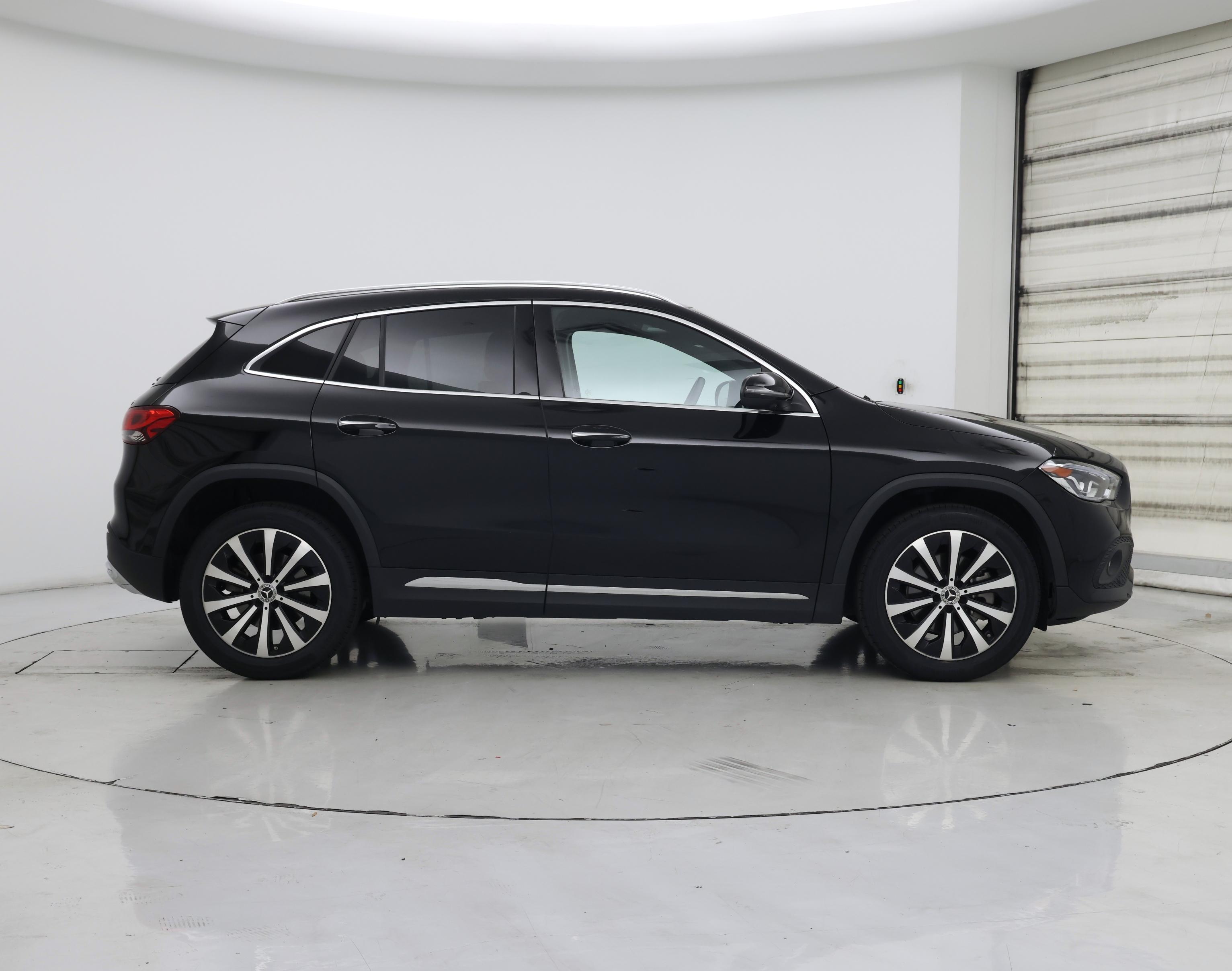 Thumbnail: 2021 Mercedes-Benz GLA - 7