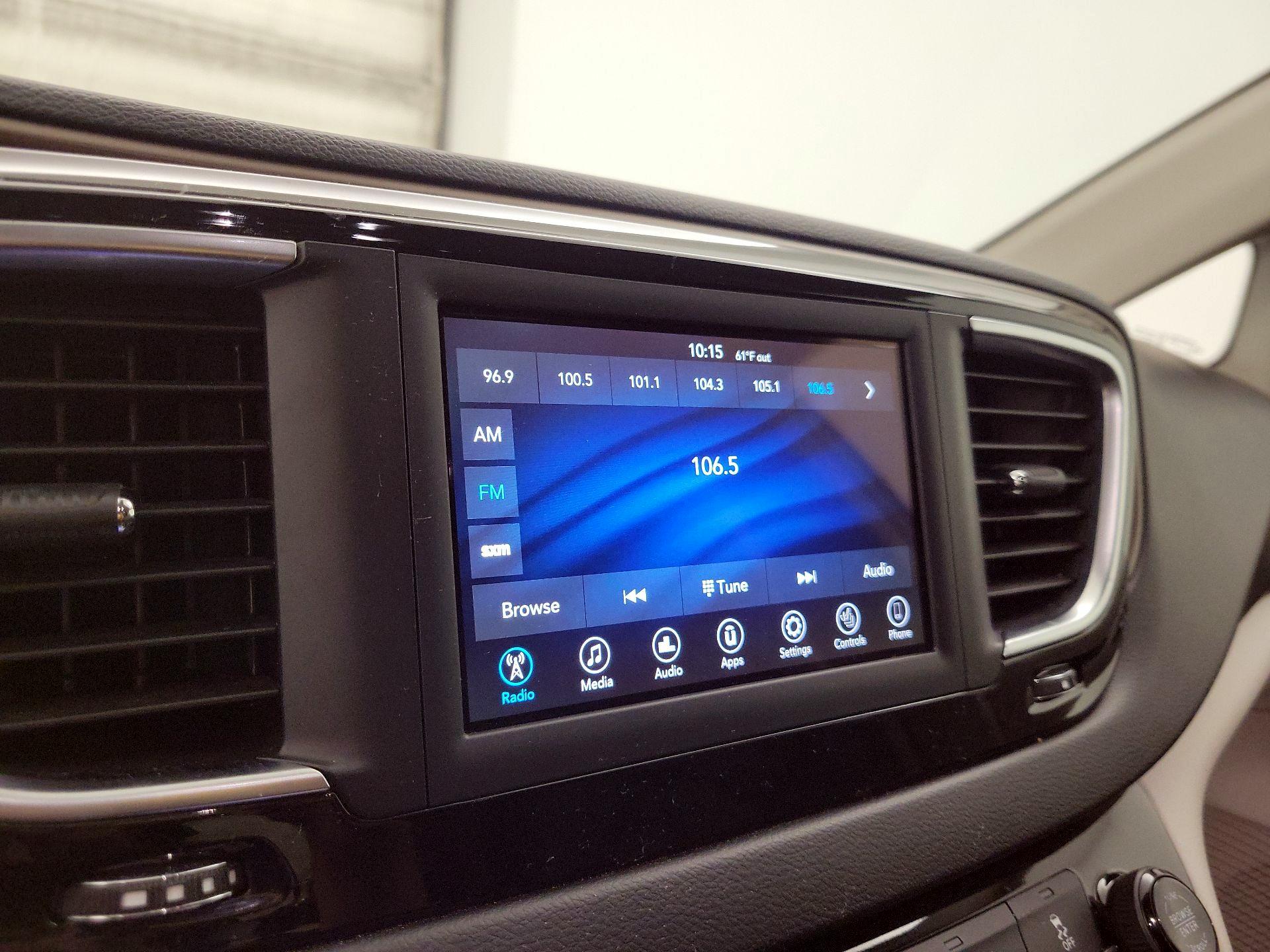 Thumbnail: 2019 Chrysler Pacifica - 15
