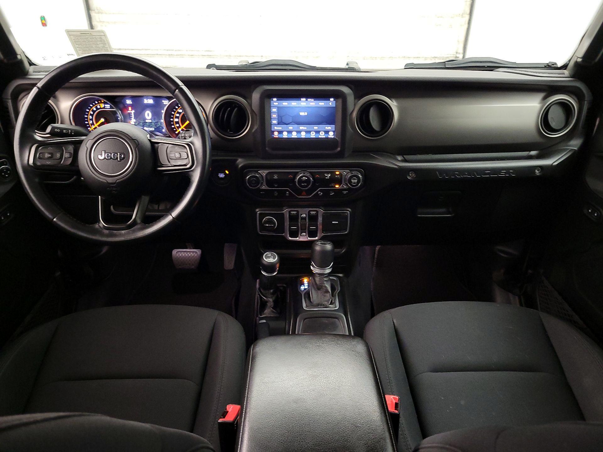 Thumbnail: 2018 Jeep Wrangler - 9