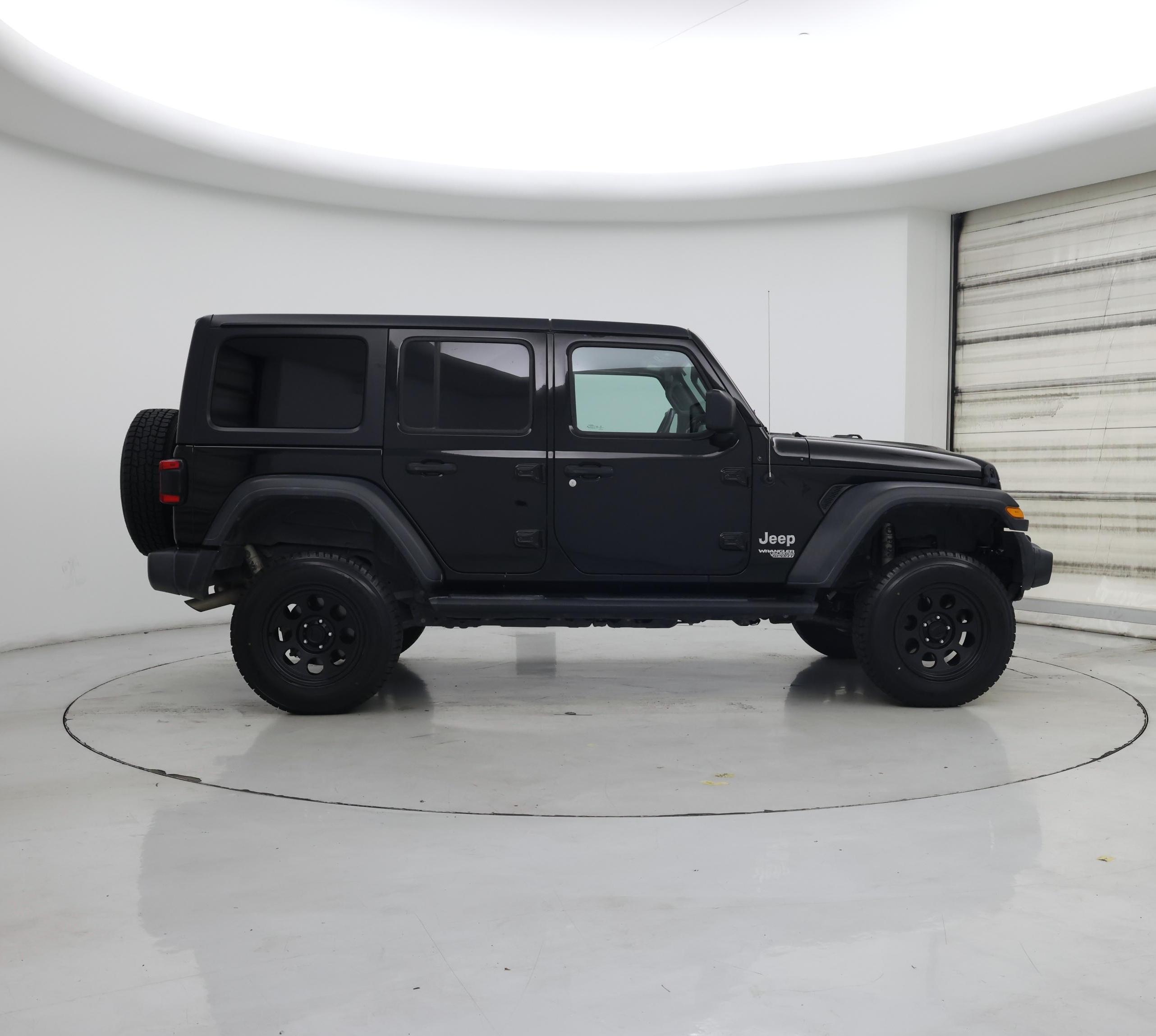 Thumbnail: 2018 Jeep Wrangler - 7