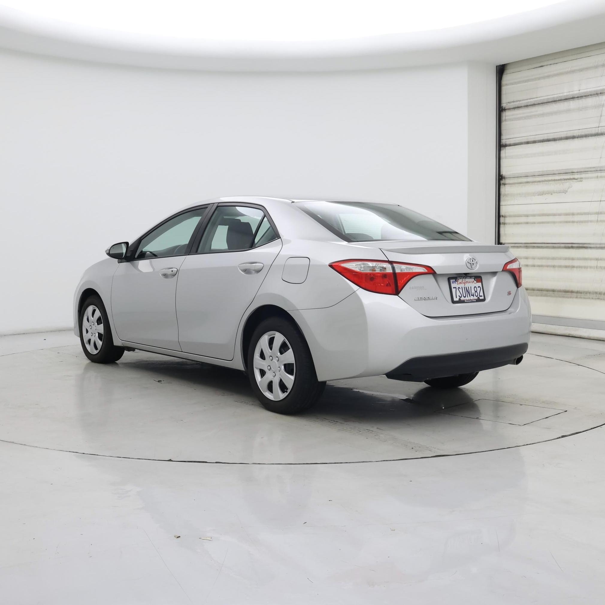 Thumbnail: 2014 Toyota Corolla - 2