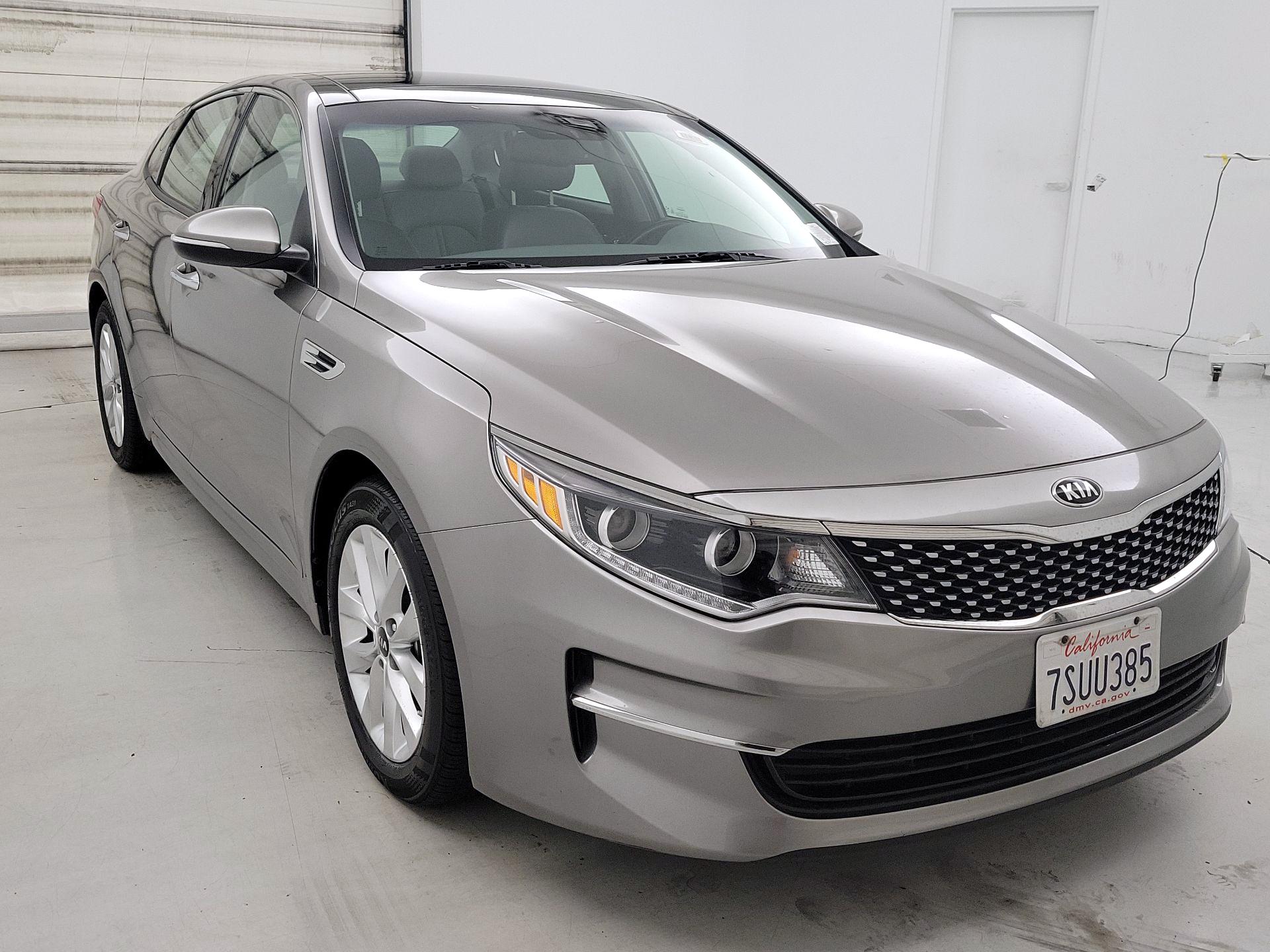 Thumbnail: 2016 Kia Optima - 1