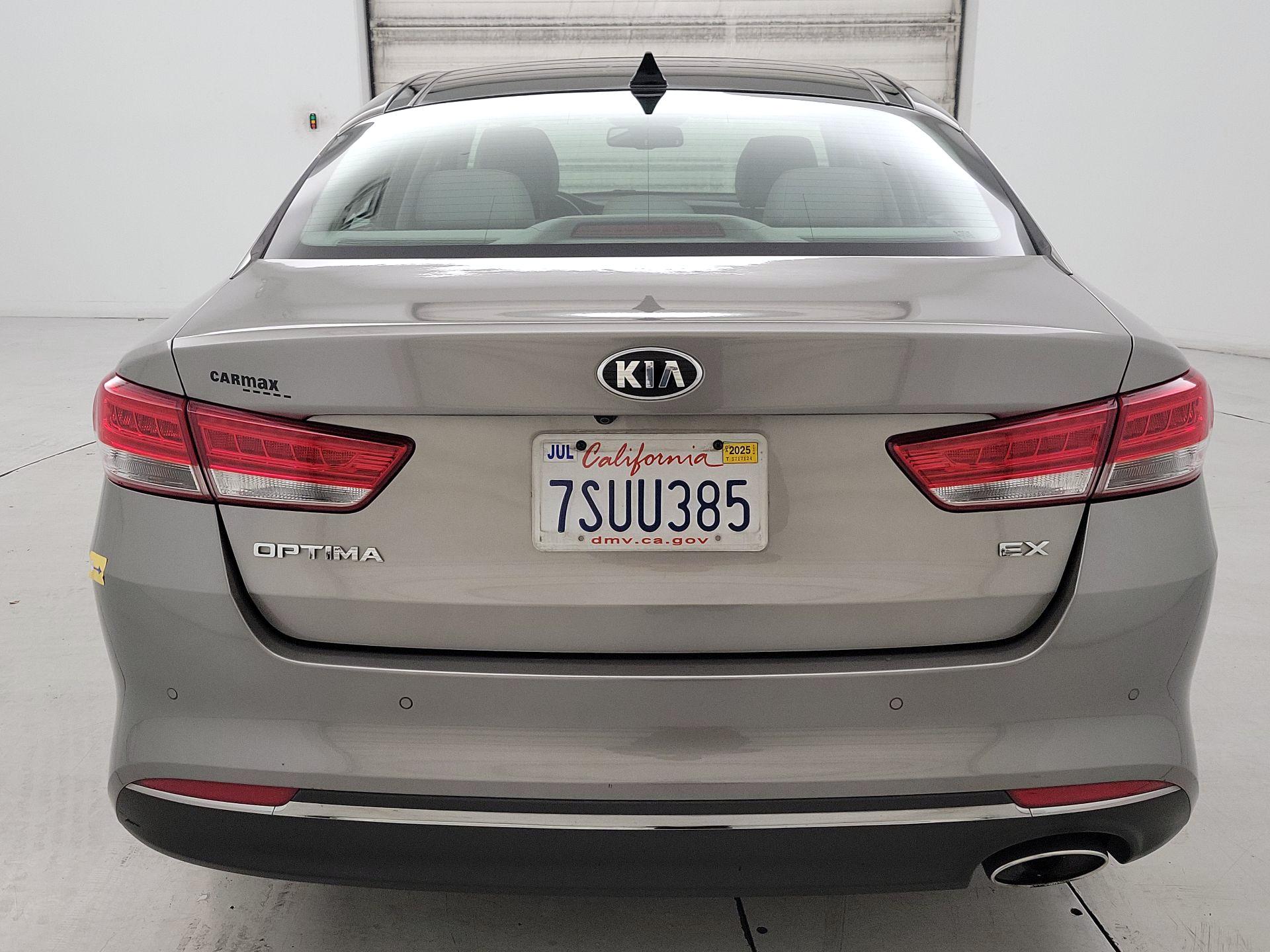 Thumbnail: 2016 Kia Optima - 6