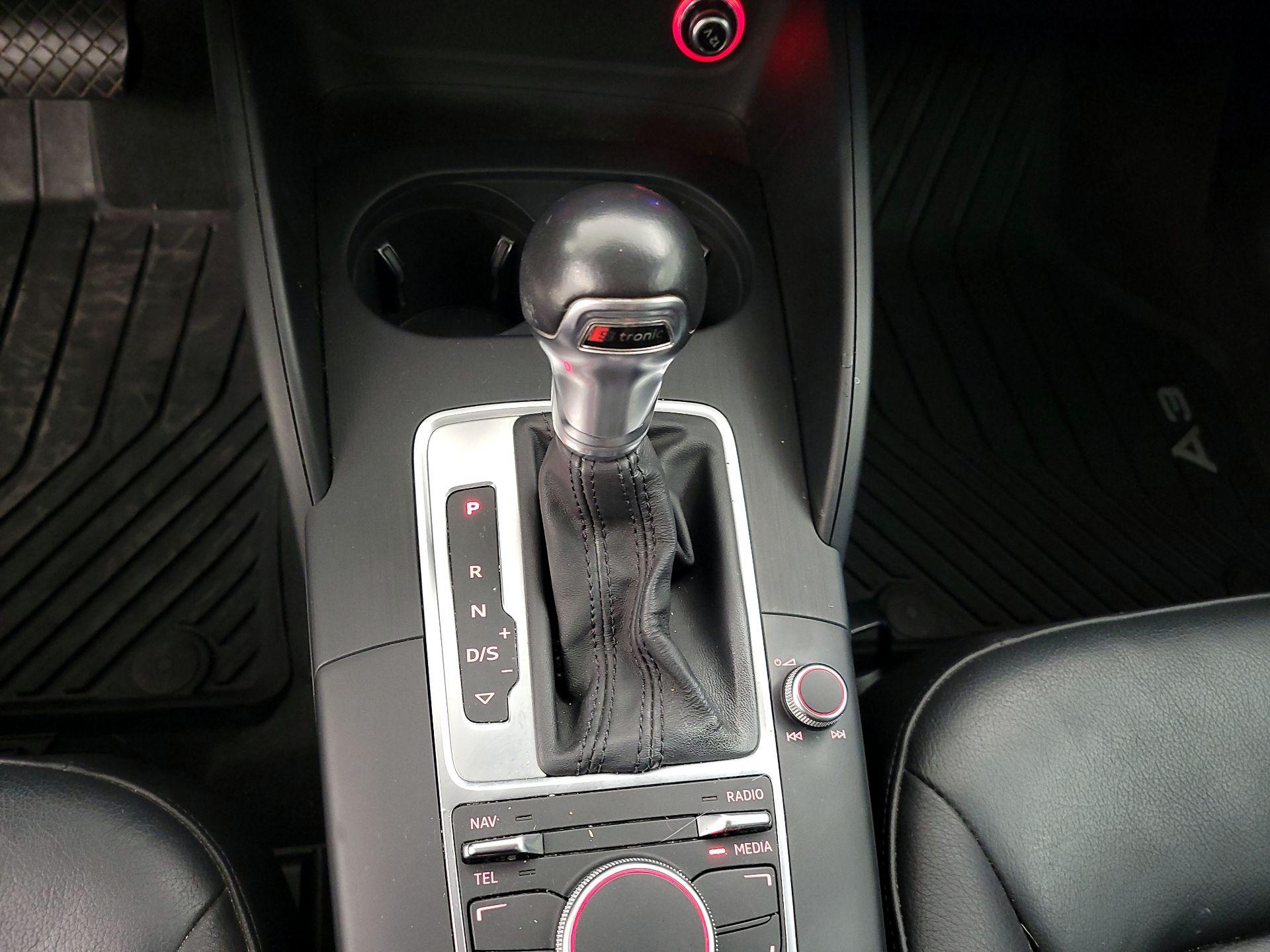 Thumbnail: 2015 Audi A3 - 16