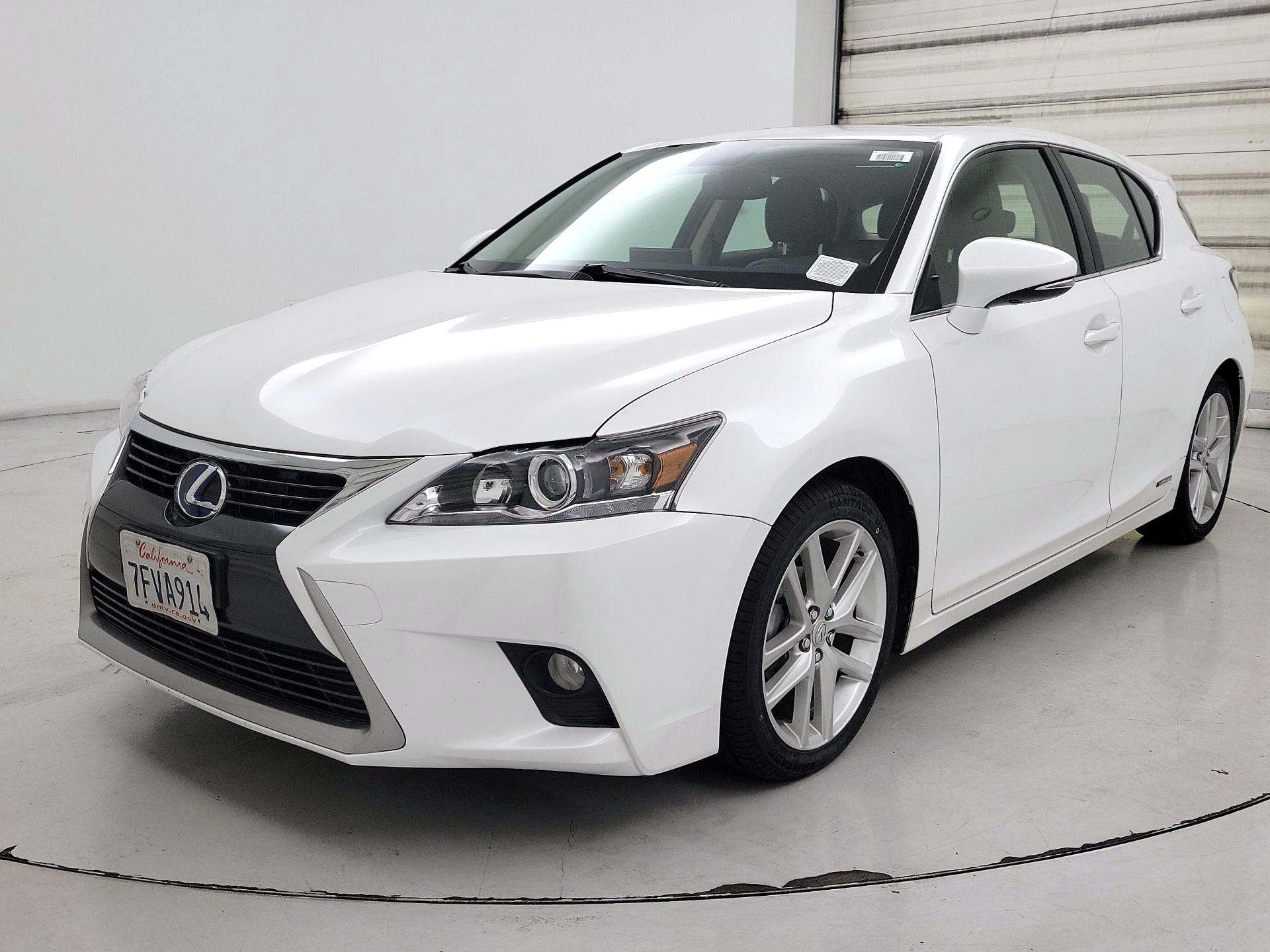 Thumbnail: 2014 Lexus CT - 3